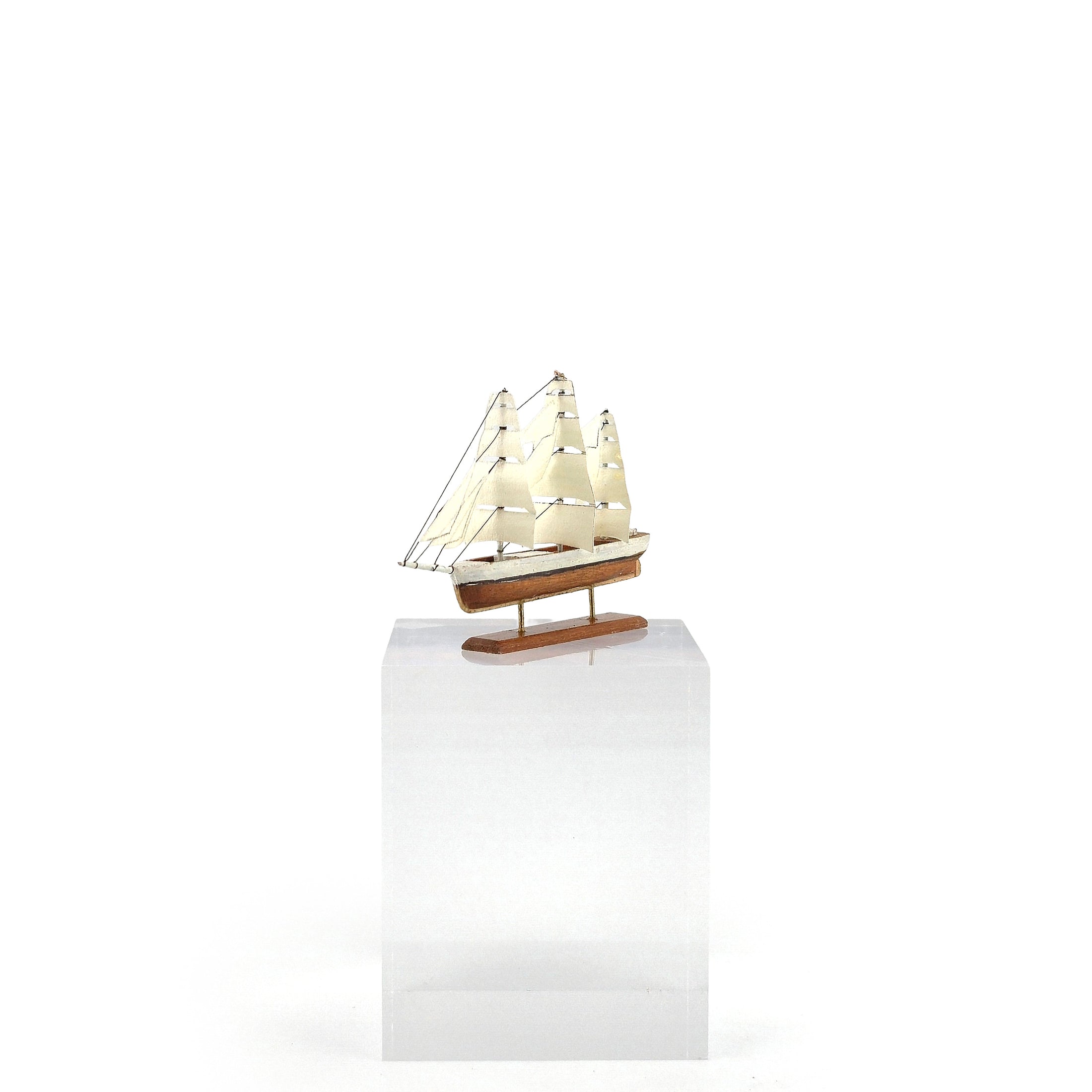 Unsigned Artisan "Comet" Clipper Ship Miniature Display Model