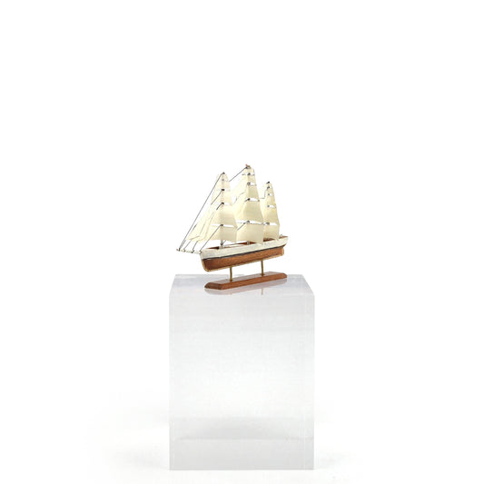 Unsigned Artisan "Comet" Clipper Ship Miniature Display Model