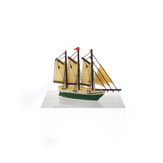 Green Miniature Vintage Model Antique Style Sailing Ship with Fabric Sails