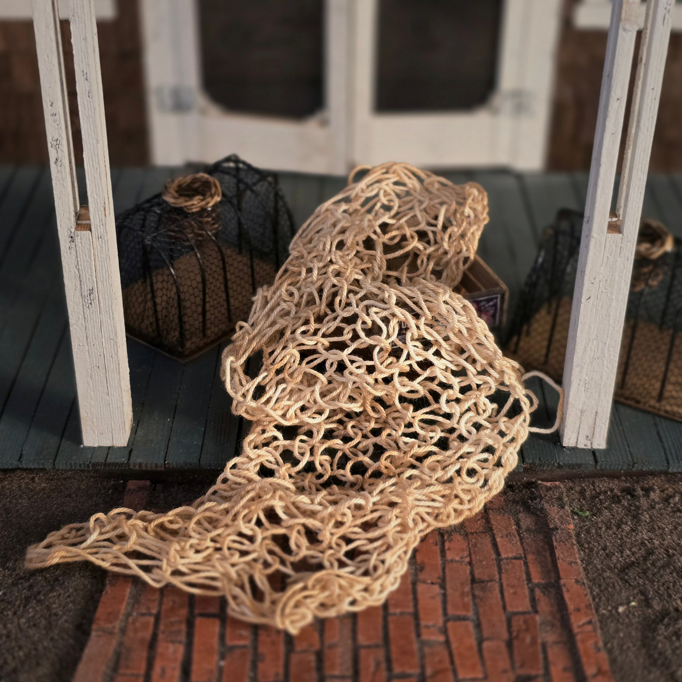 Miniature Fisherman’s Net & Captain’s Wheel Nautical Display Pairing