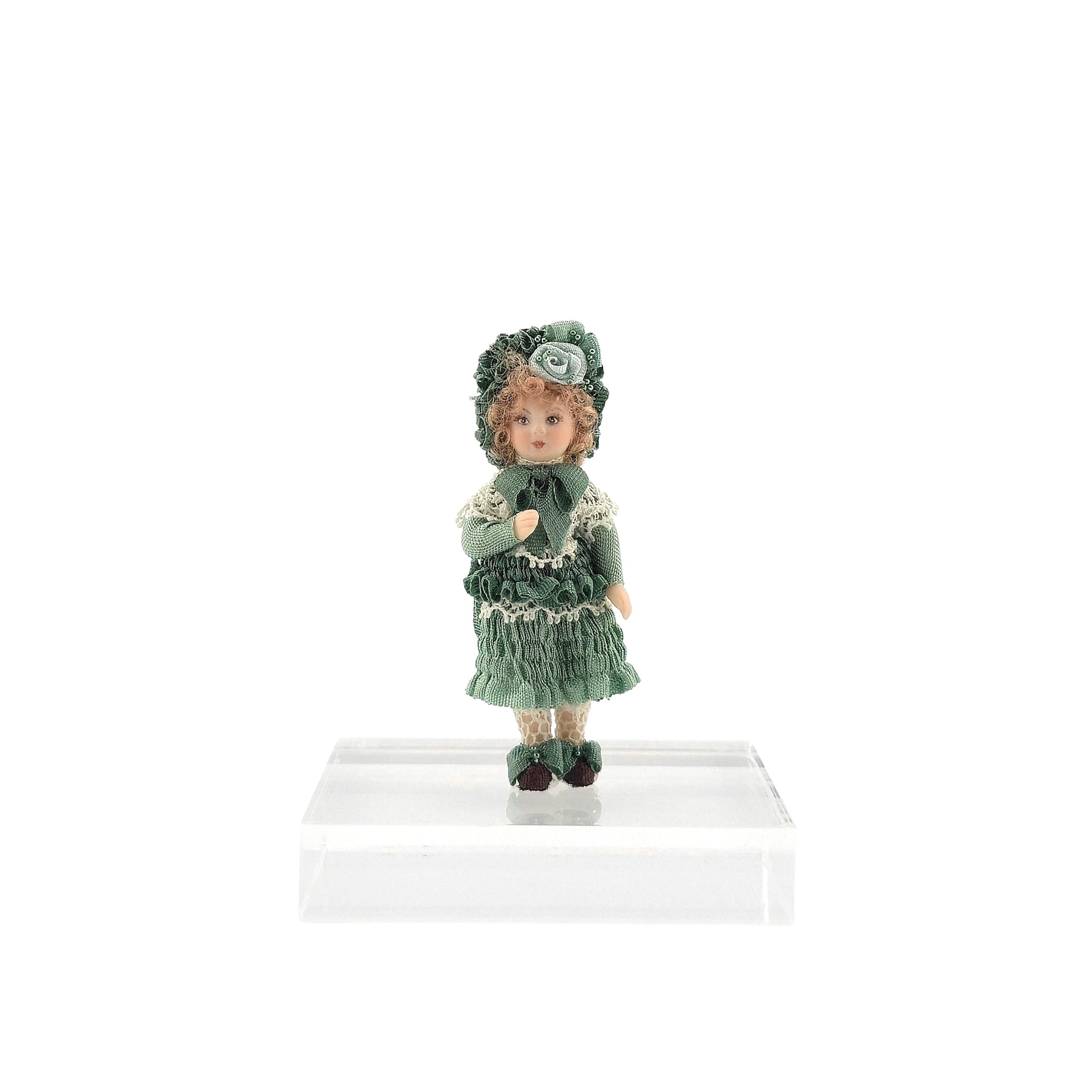 ドールハウス　Terri Davis Doll 1/12スケール Dollhouse 1:12 Terri Davis Miniature Companion Doll for a Child