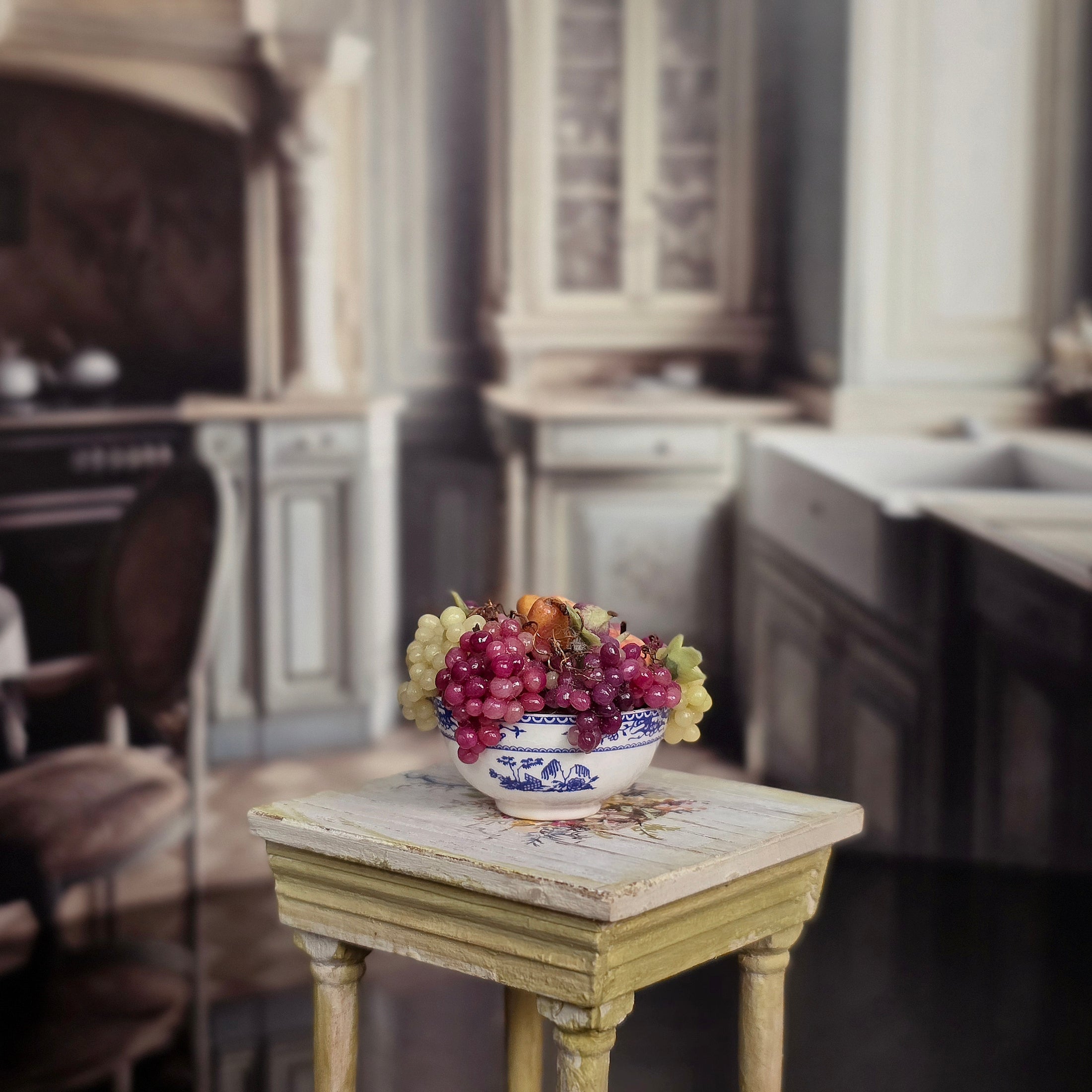 Stunning Hope Elliott Miniature Fruit Bowl Arrangement in Blue & White Porcelain, 2001