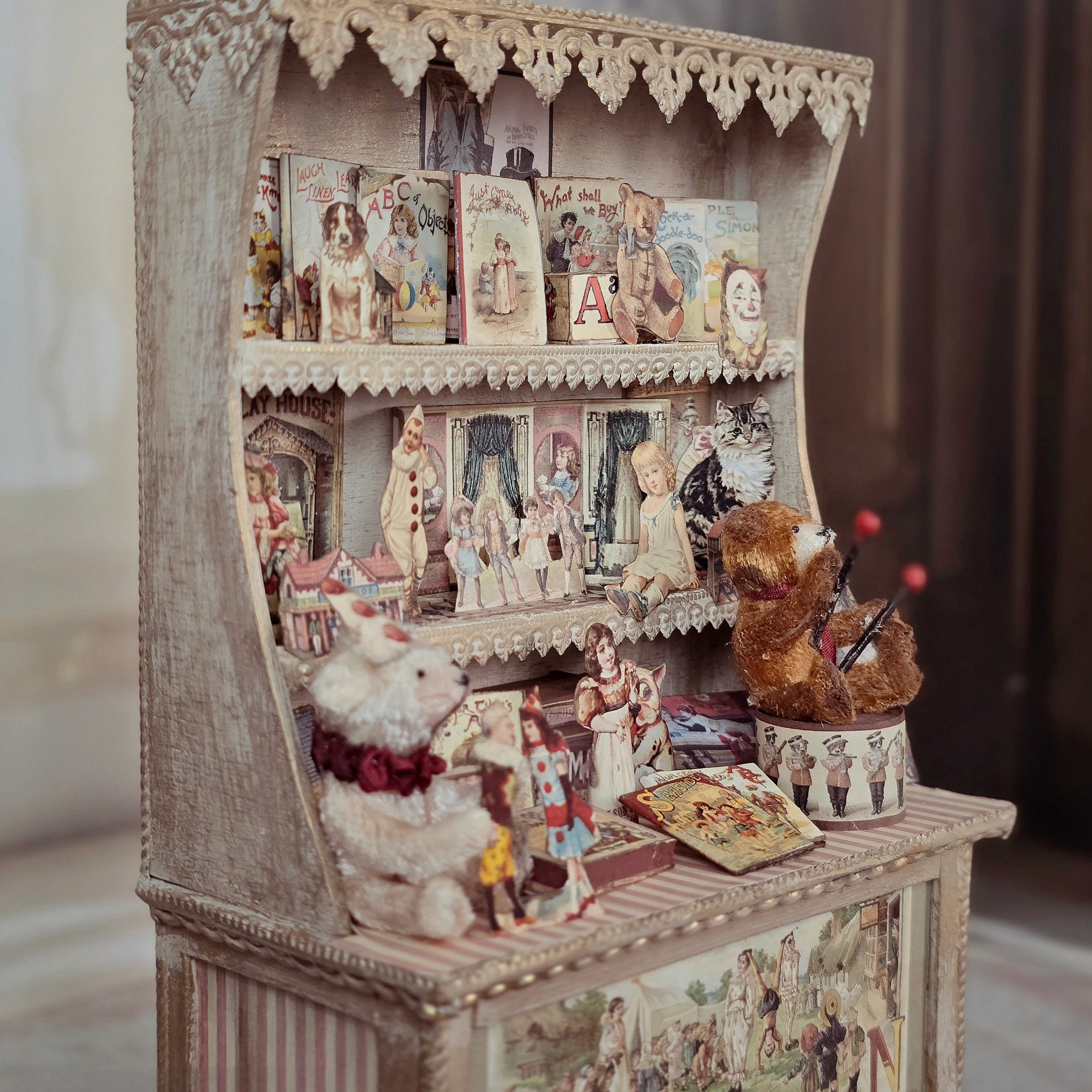 Le Coffre d'Emilie Victorian Circus Toy Shop Display Hutch Miniature