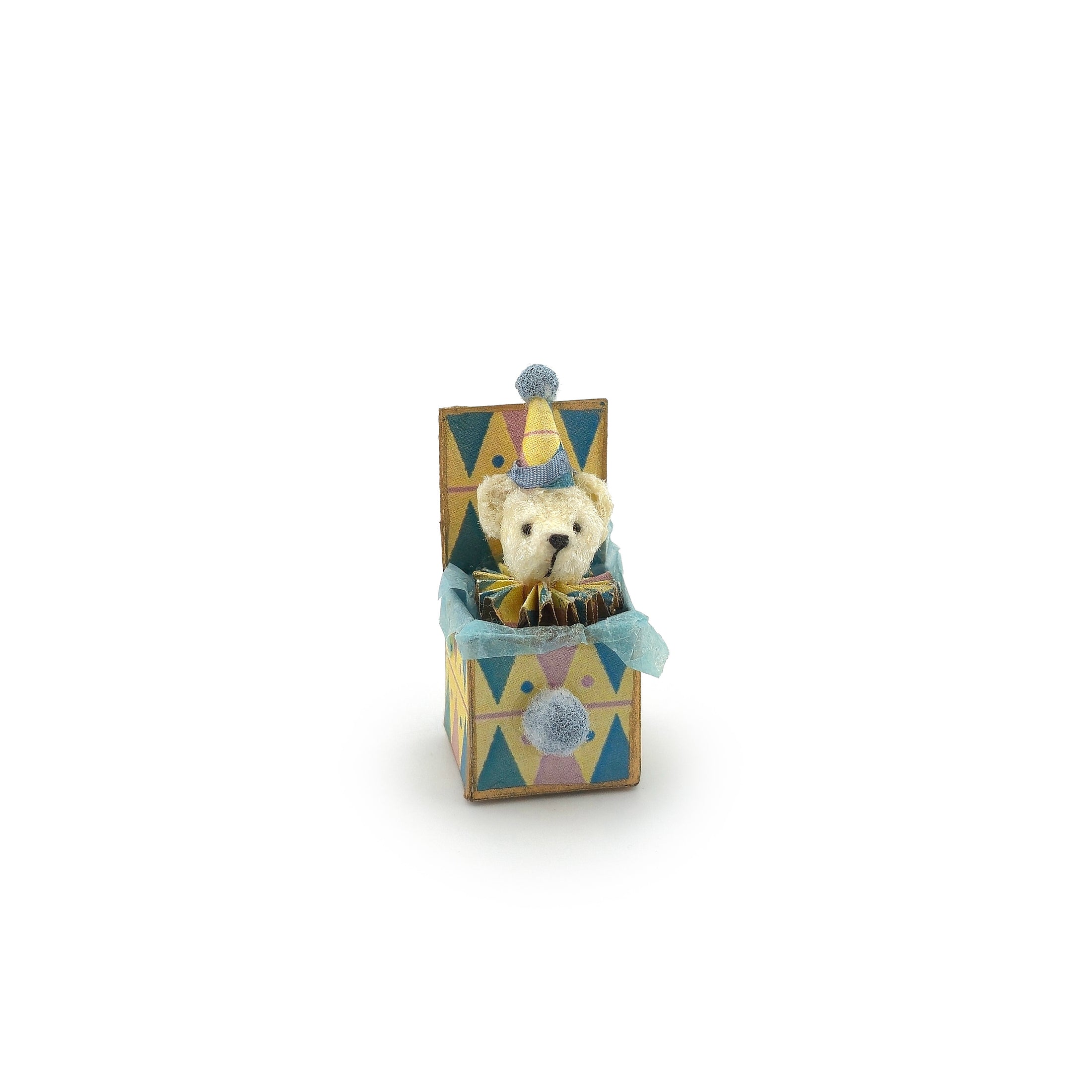 Le Coffre d’Emilie France Antique Style Nursery Toy Teddy Bear Jack-in-the-Box 1:12