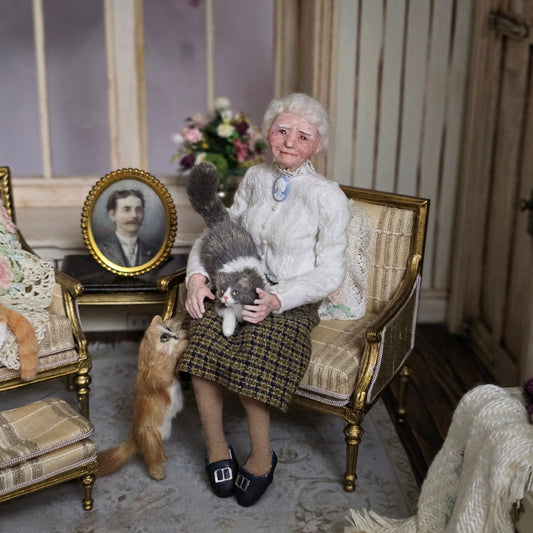 Rumpled and Crumpled UK Sculpted Clay Granny Grandmother Doll