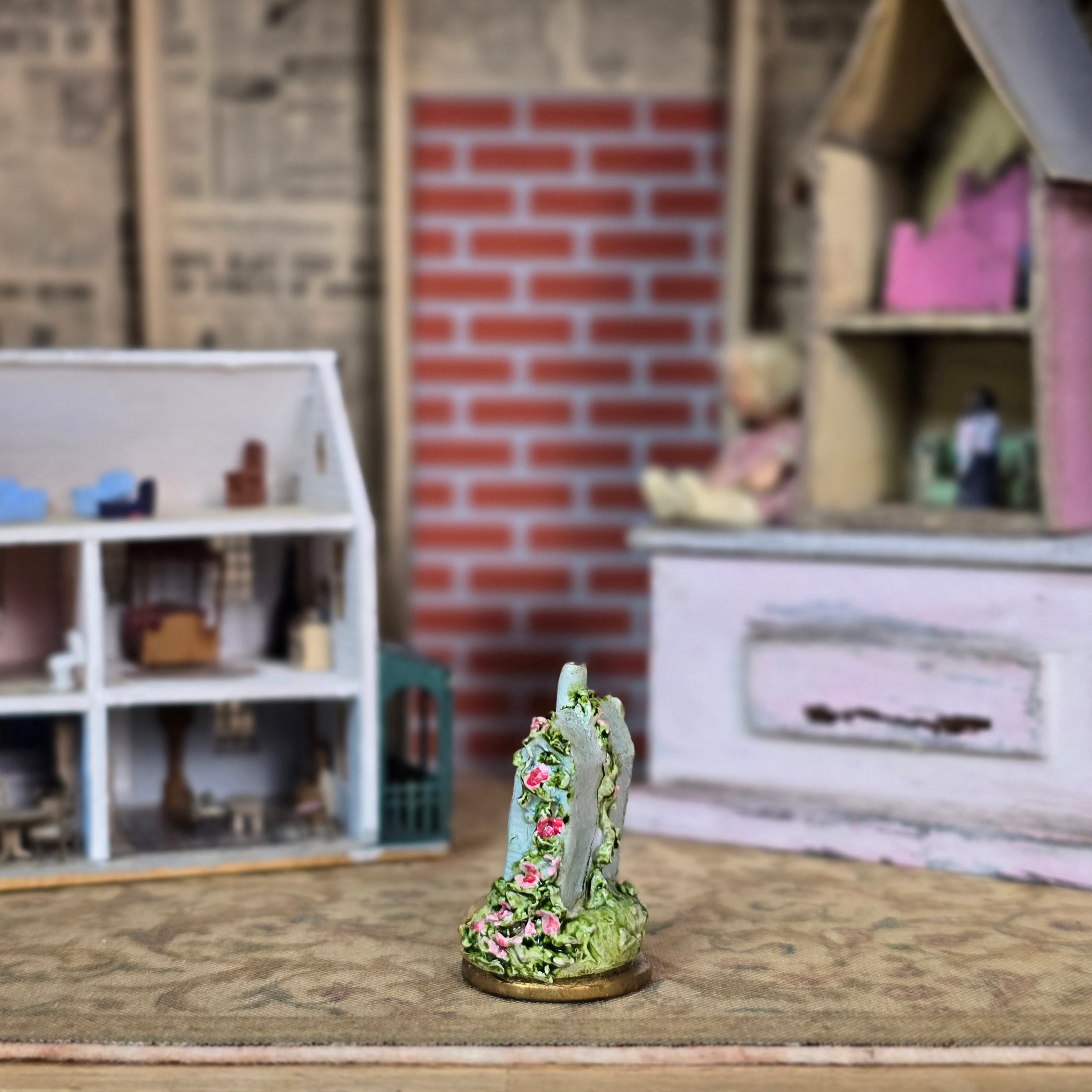 Kay Lewis Staffordshire Porcelain Cottage Built on a Brass Button