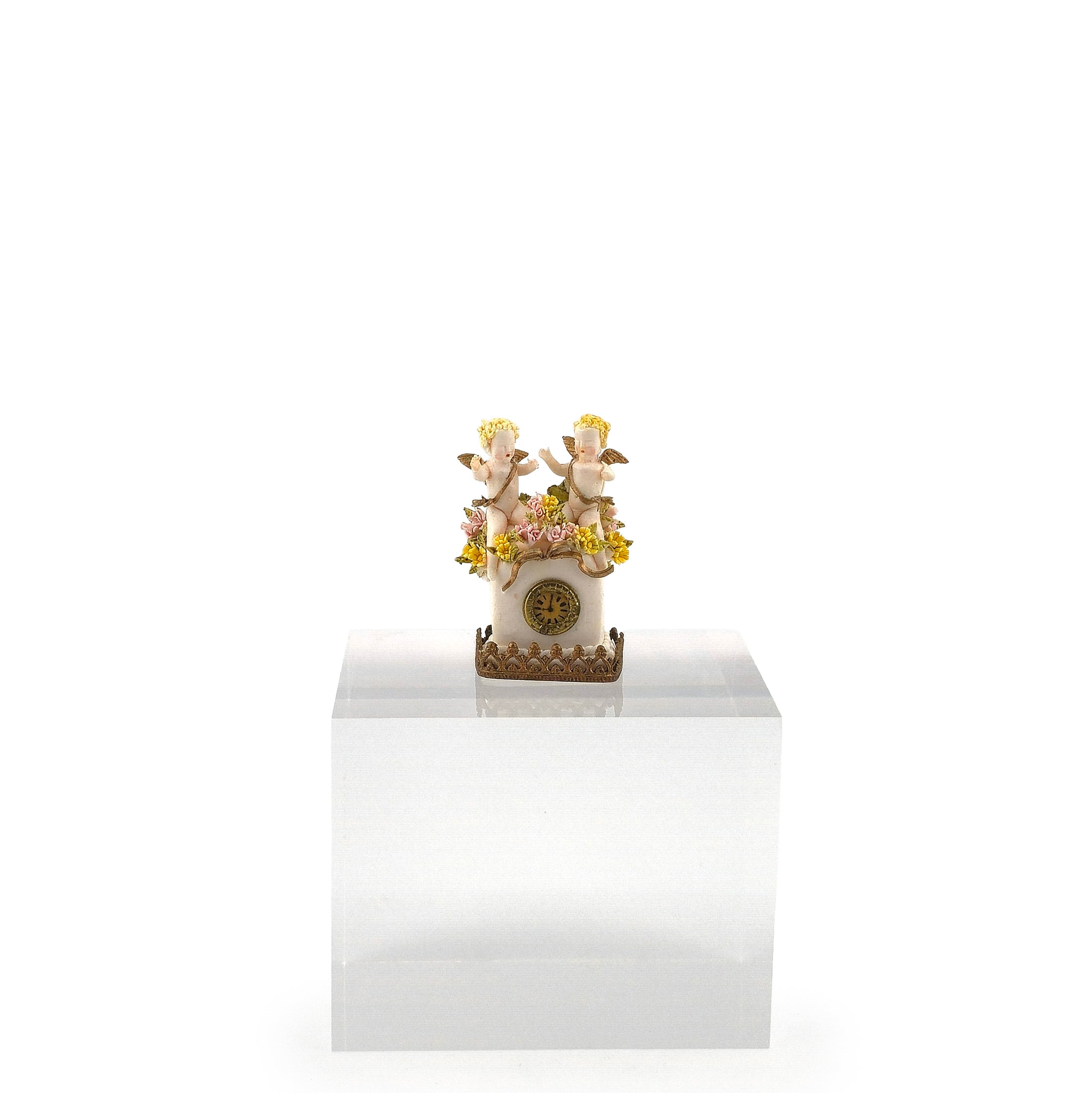 Maria Victoria Heredia Guerbos Cherub Mantel Clock Porcelain Spain