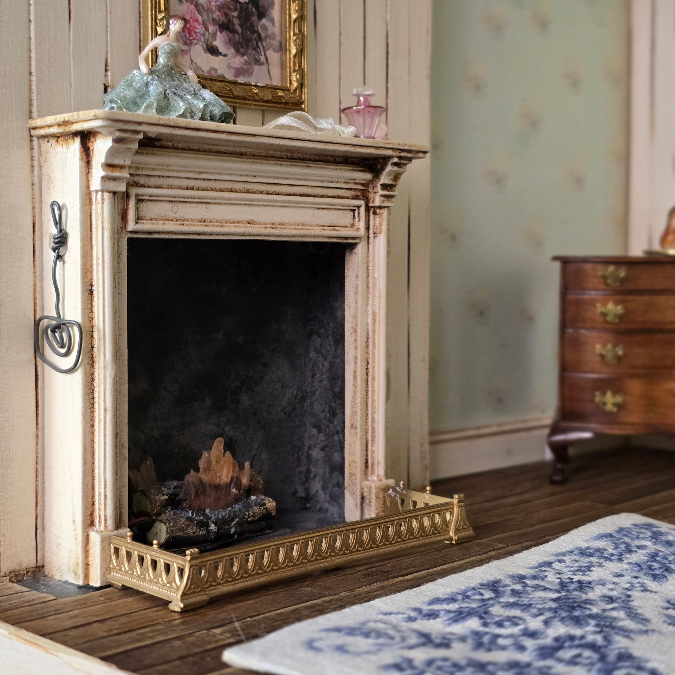 Regency Gilt Metal Fireplace Fender Hearth Guard Miniature Dollhouse