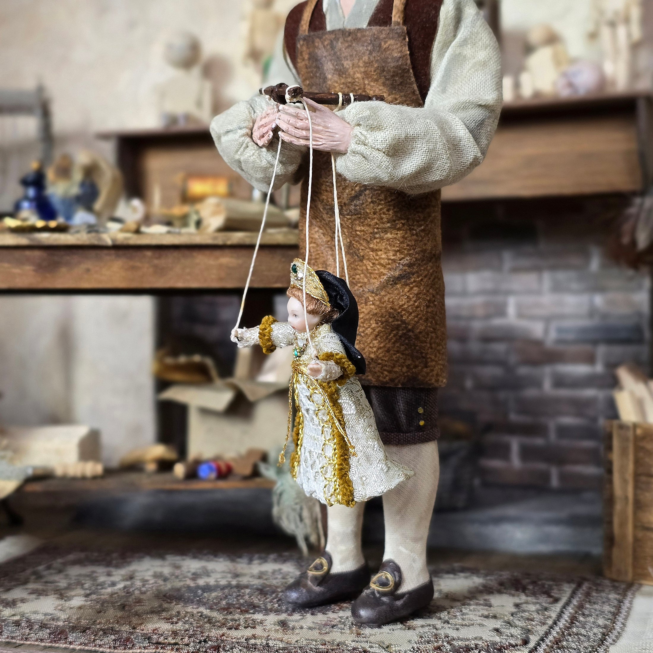 Debbie Dixon-Paver Tudor Lady Marionette Puppet Cream & Gold Gown 1:12