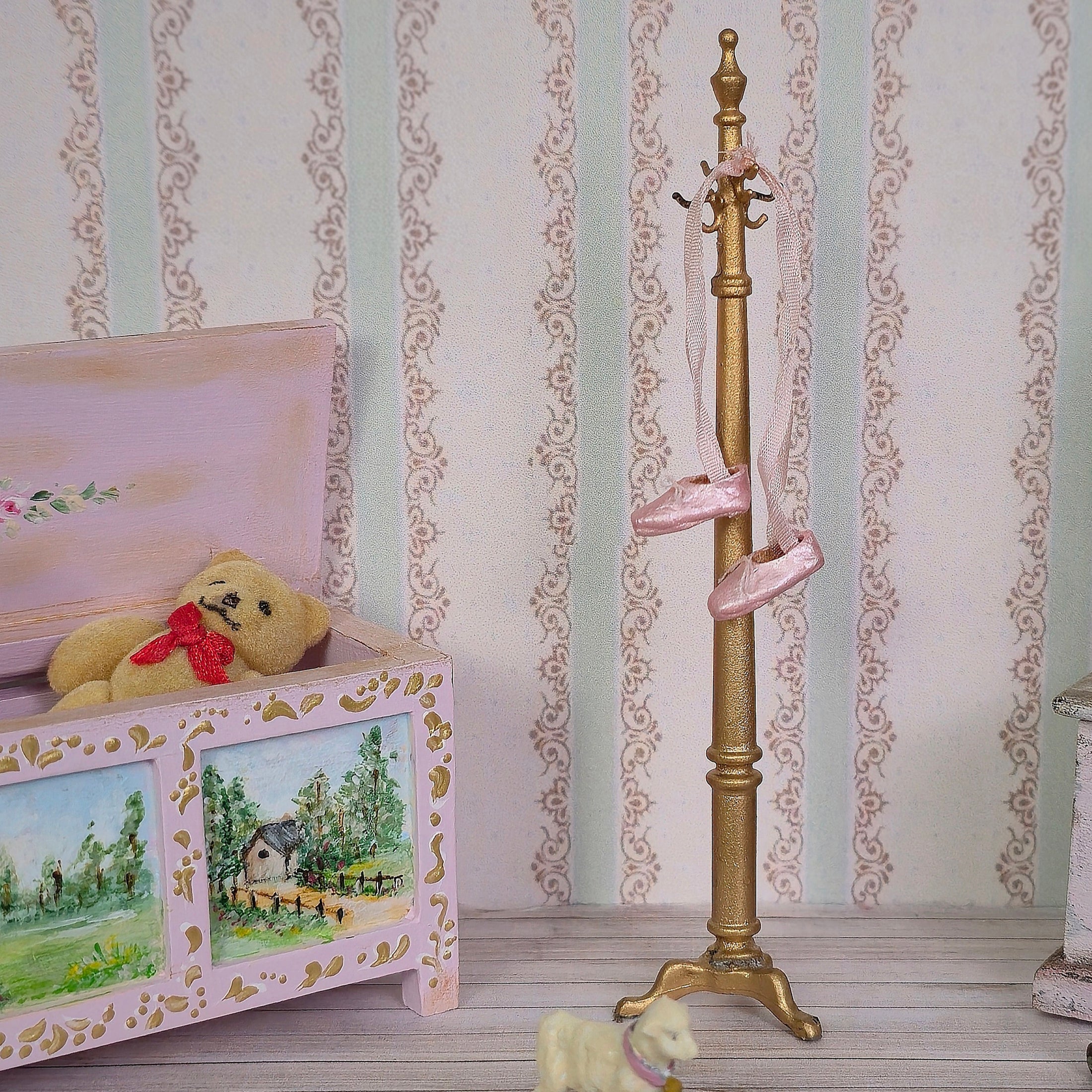 The Doll's Cobbler Pink Ballet Pointe Shoes for Hanging Display