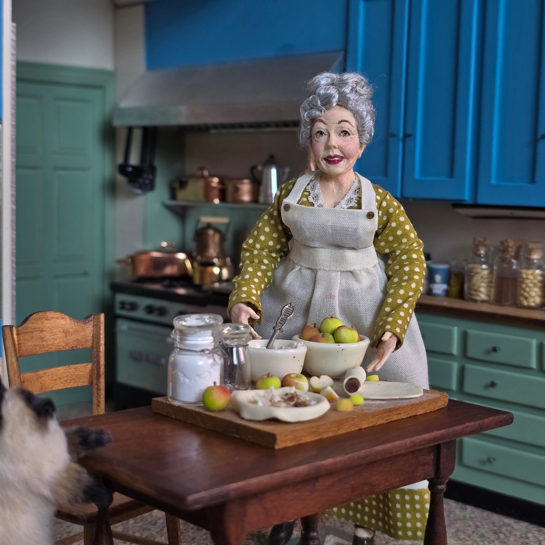 Betsy Neiderer IGMA Fellow Apple Pie Preparation Baking Board Vignette