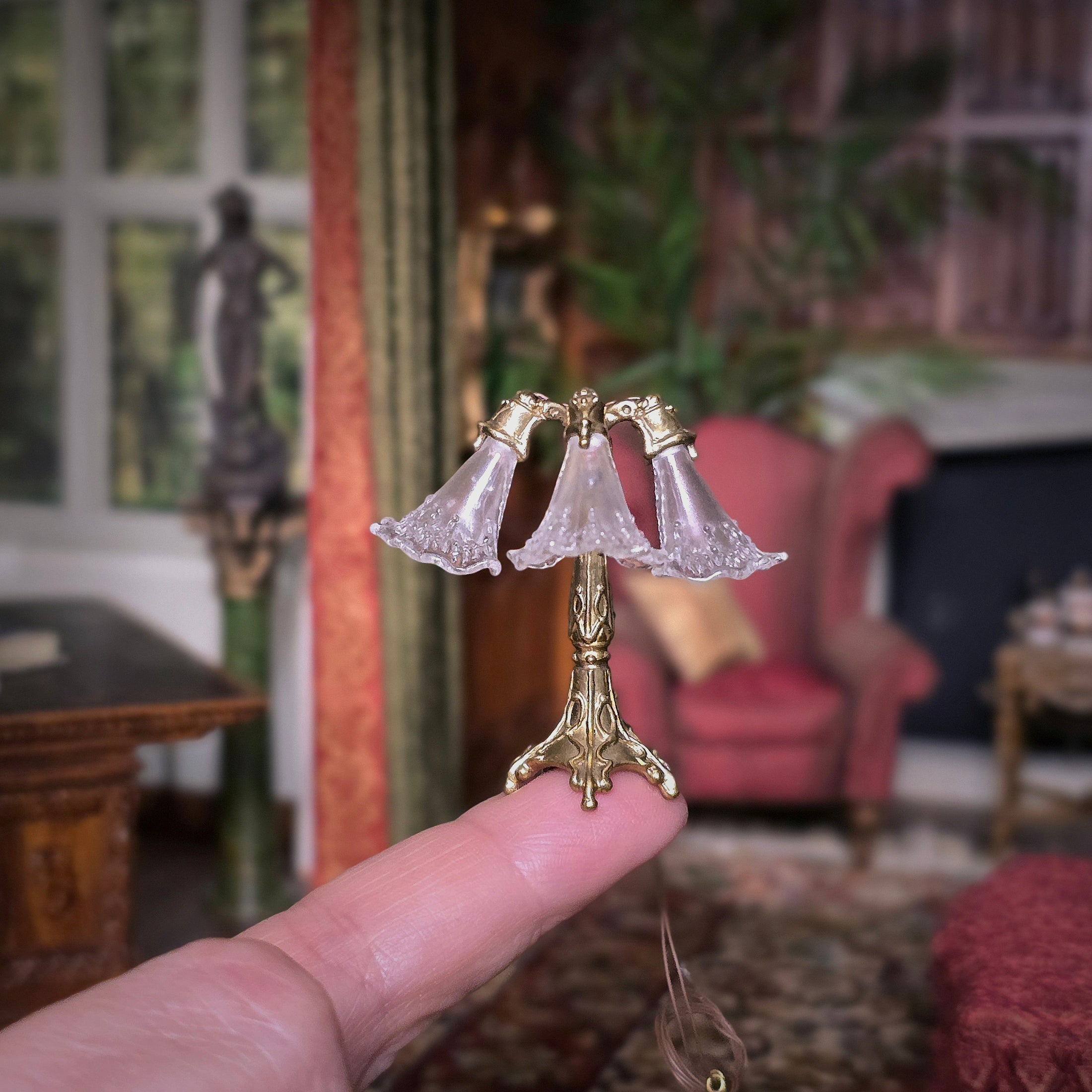 Jim Pounder Art Nouveau Triple Trumpet Bronze Table Lamp Miniature