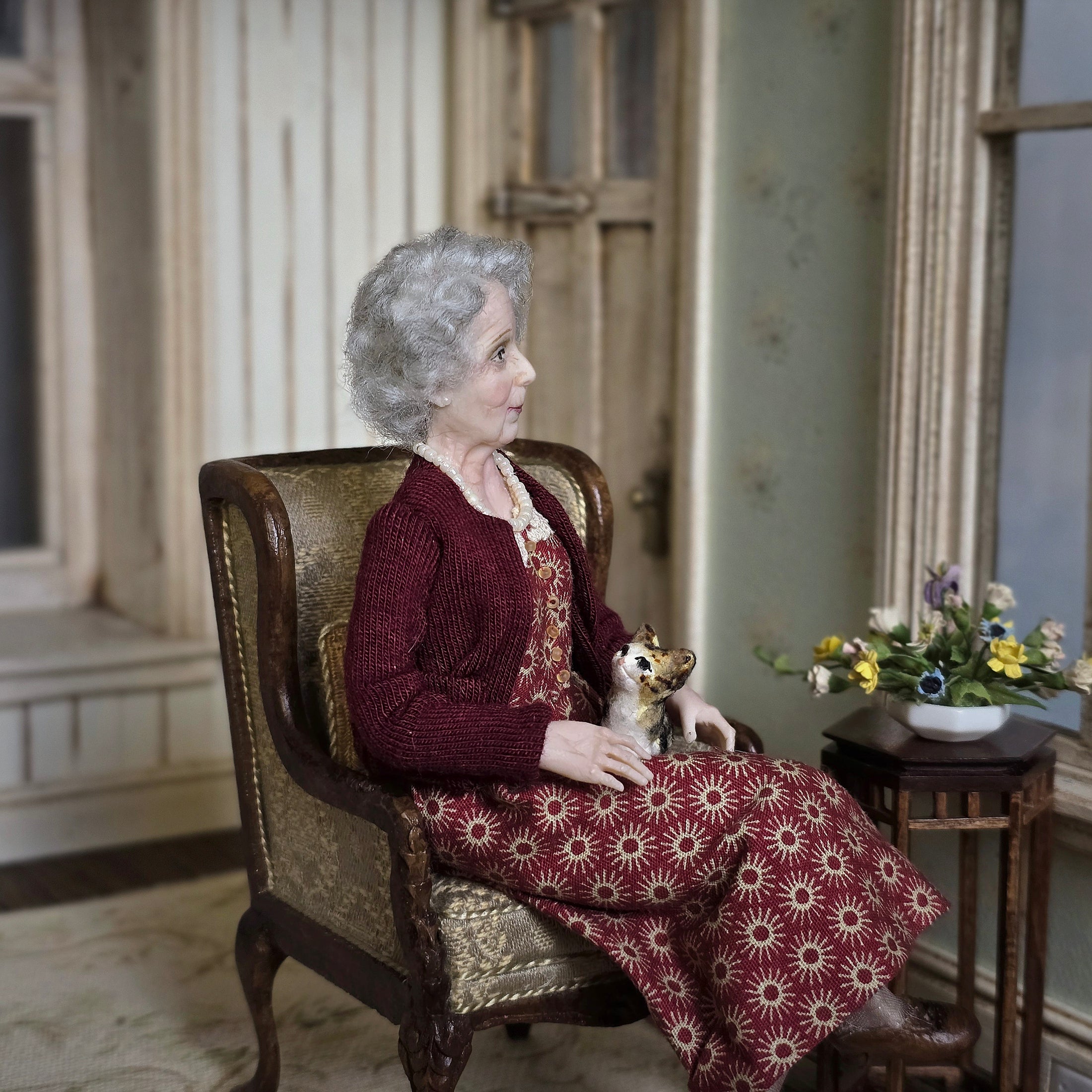 Julie Campbell Pretty, Sweet Mature Lady Grandmother Dollhouse Doll