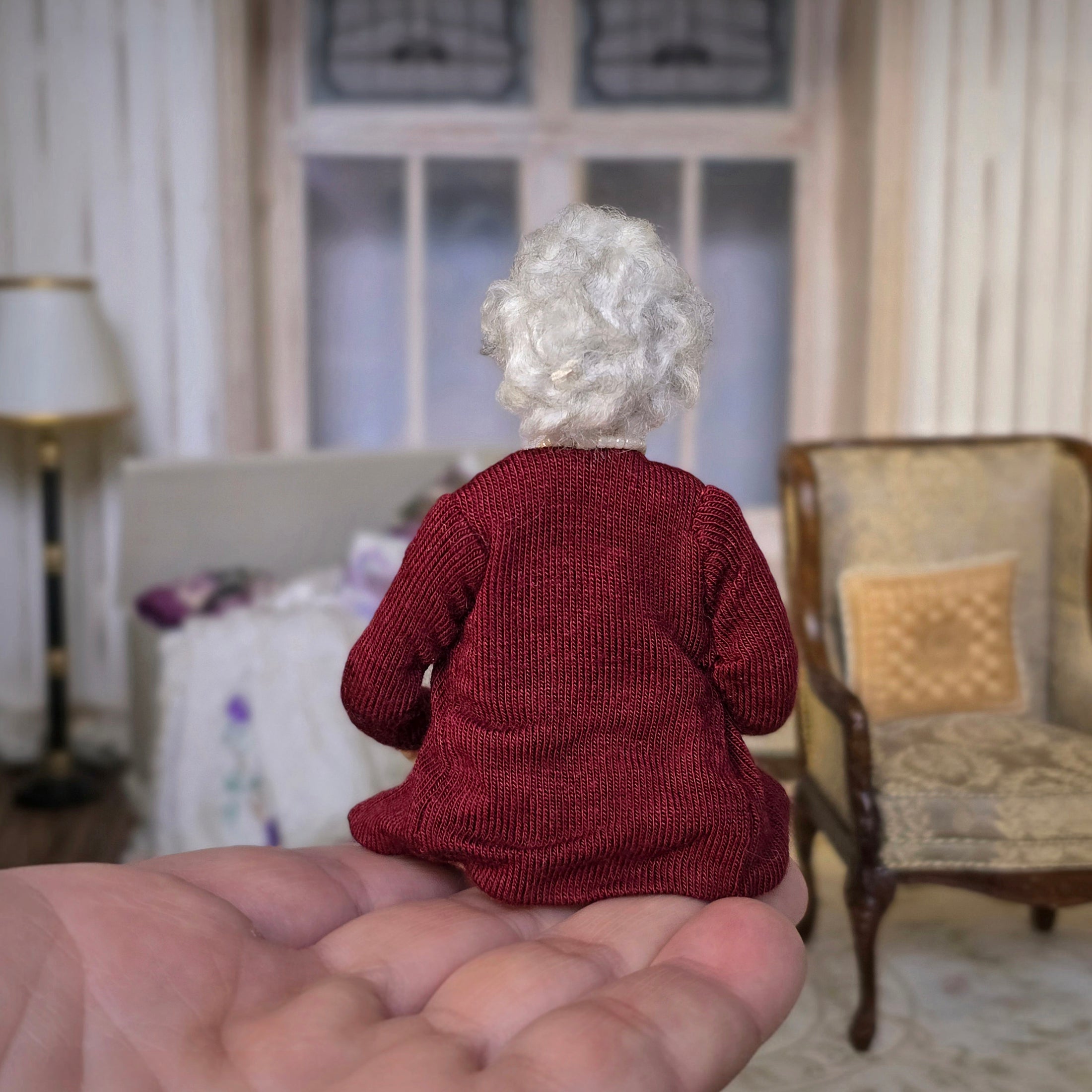 Julie Campbell Pretty, Sweet Mature Lady Grandmother Dollhouse Doll