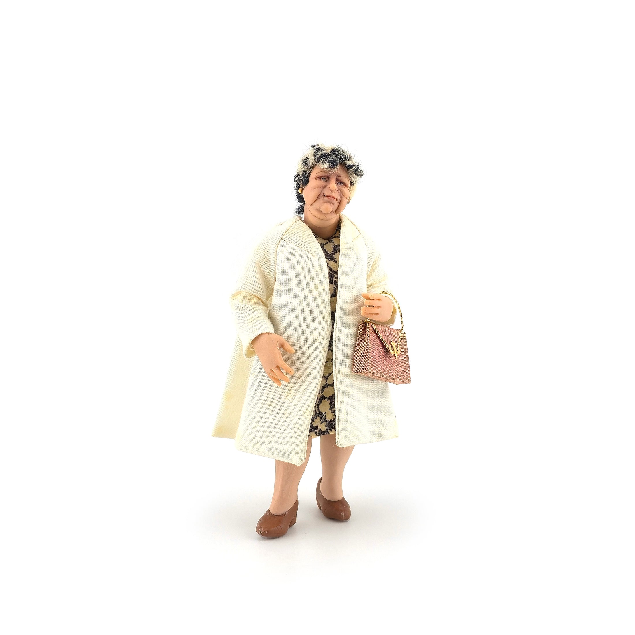 David Carrington Stern Heavy Set Mature Lady Doll Ready to Shop