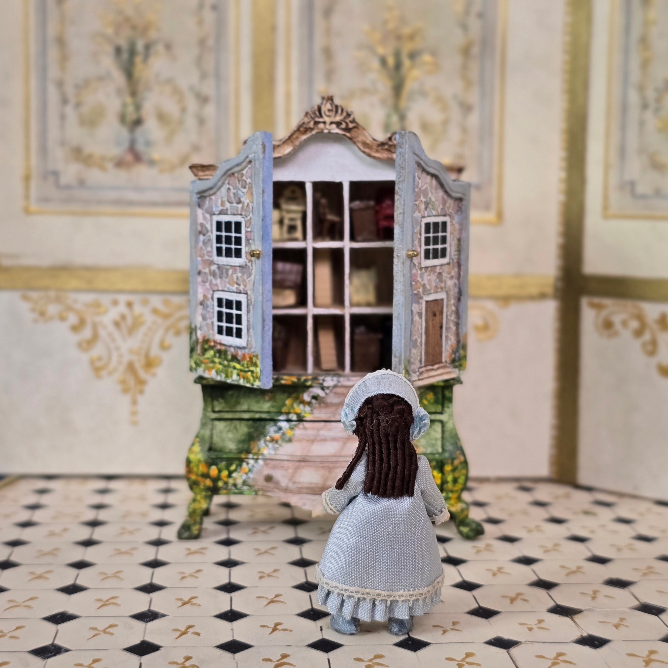 Diane Yunnie Porcelain Victorian Companion Doll for Child, Blue Silk Dress