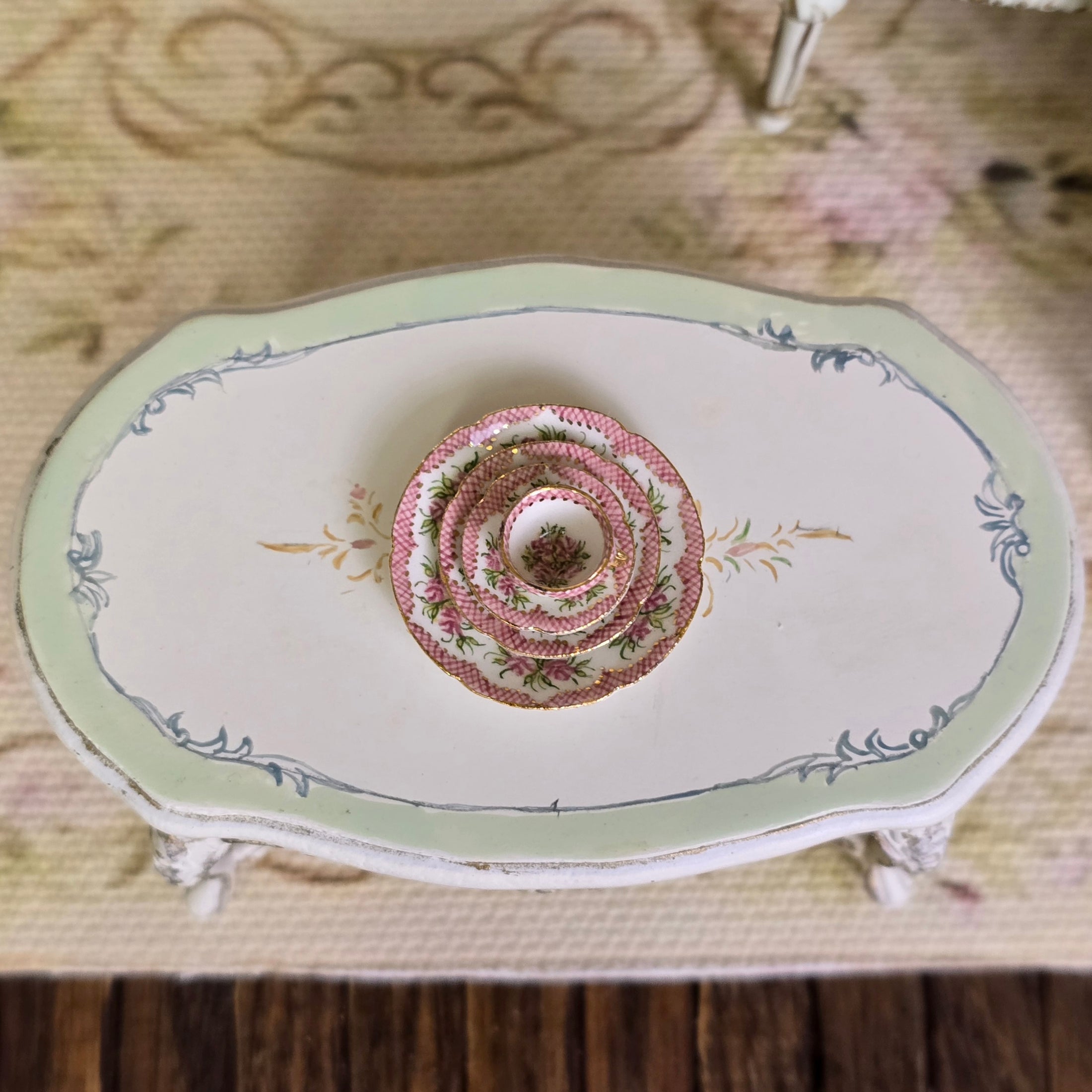 Teresa Welch Hand-Painted PINK Rose 4-Piece Porcelain Place Setting 2014