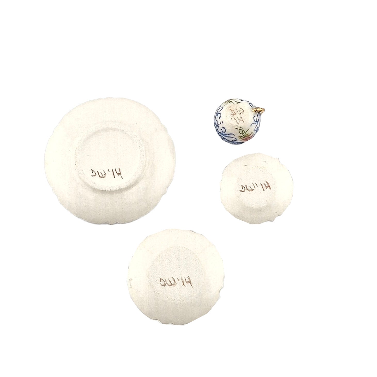 Teresa Welch 2014 Blue & Pink Rose 4-Piece Porcelain Place Setting