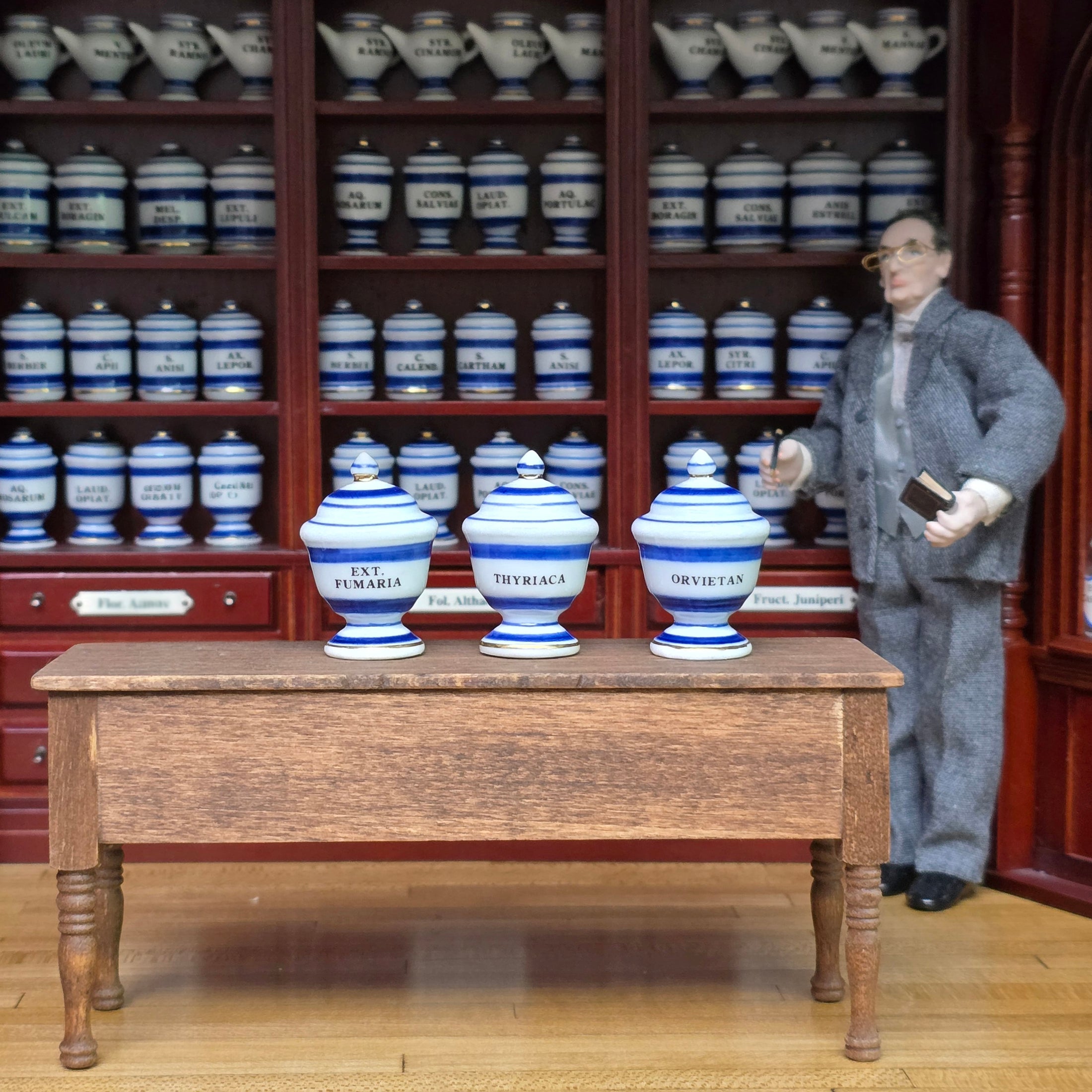 Mini Mundus Blue & White Porcelain Apothecary Jars Set of 3 Style A Group 4