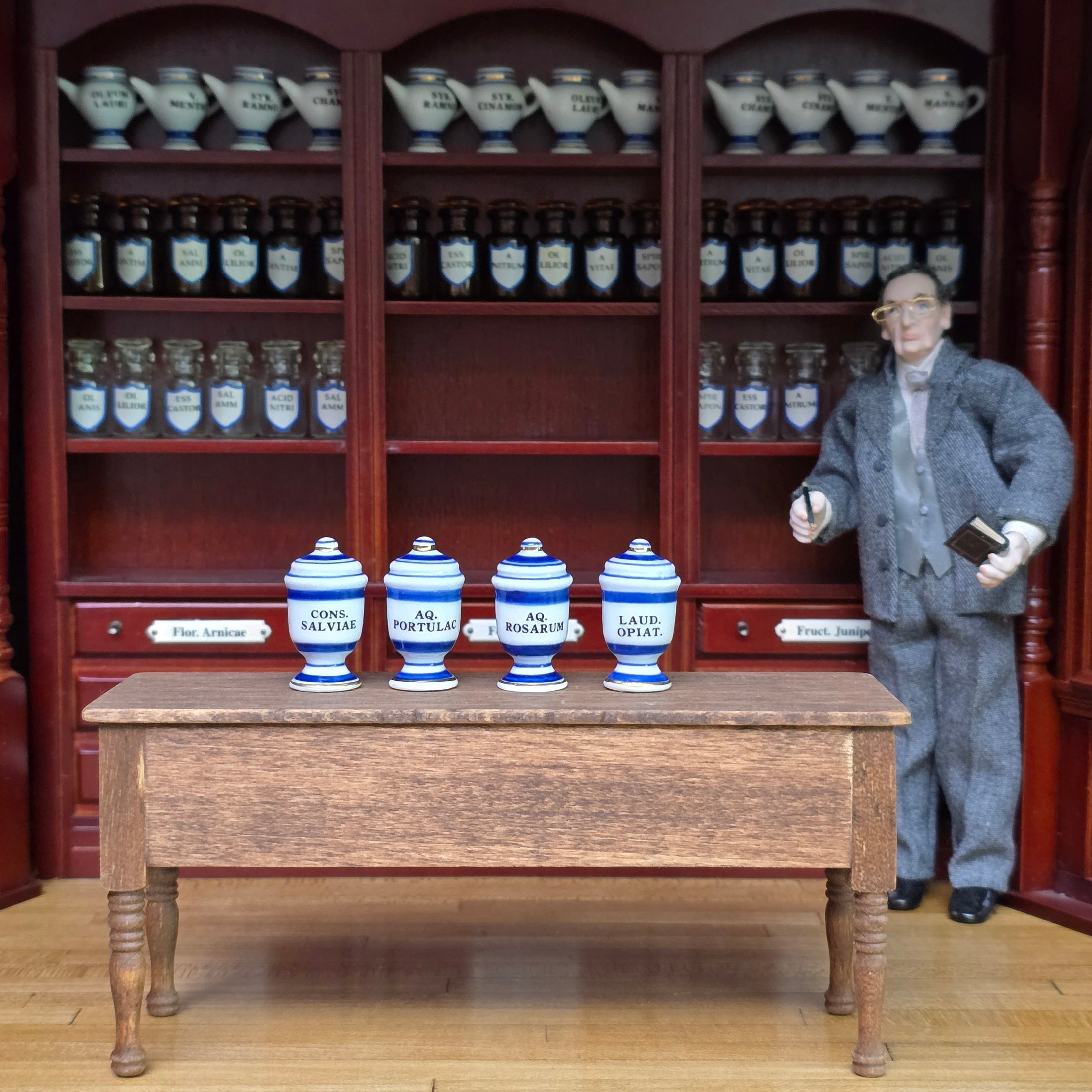 Mini Mundus Blue & White Porcelain Apothecary Jars Set of 4 Style D Group 4