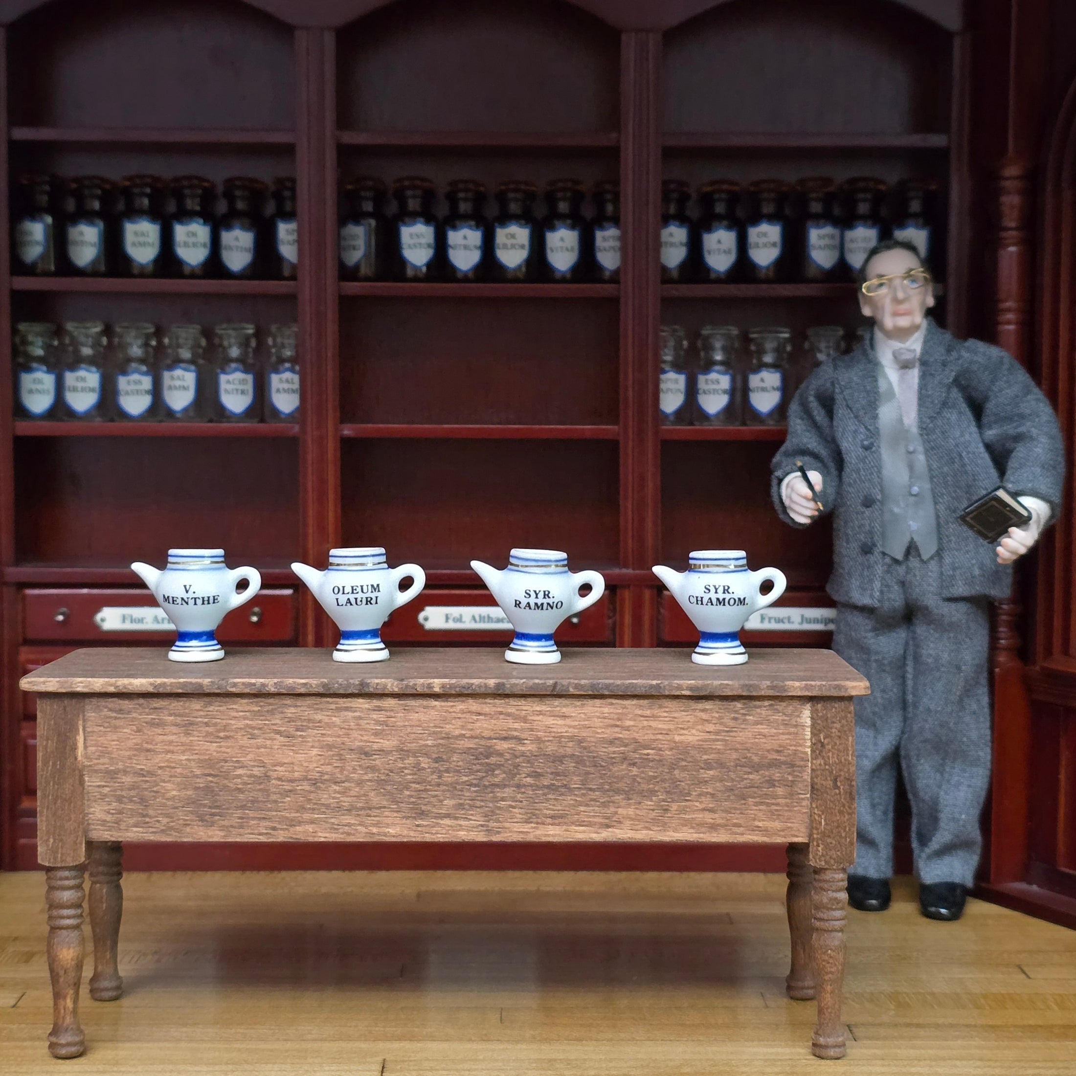 Mini Mundus Set of 4 Porcelain Apothecary Syrup Jars Style E Group 1