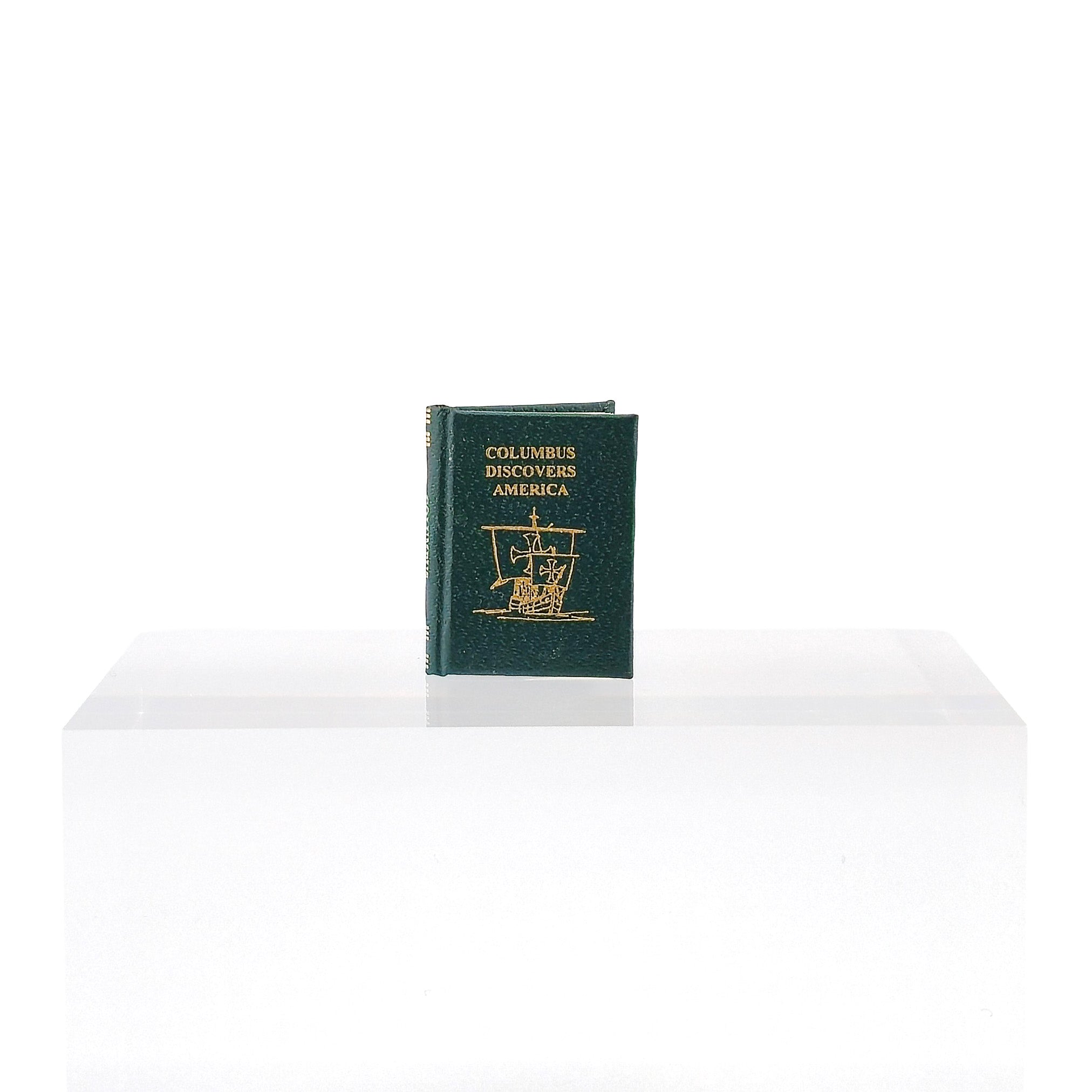 Barbara Raheb Columbus Discovers America Readable Micro Miniature Book