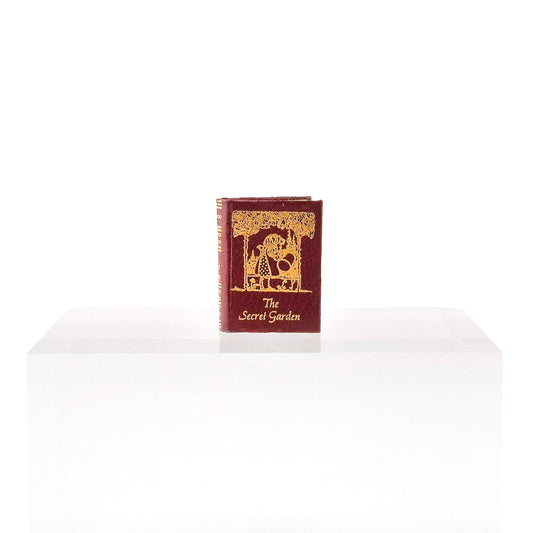 Barbara Raheb "The Secret Garden" 1990 Readable Miniature Book