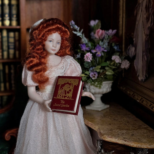 Barbara Raheb "The Secret Garden" 1990 Readable Miniature Book