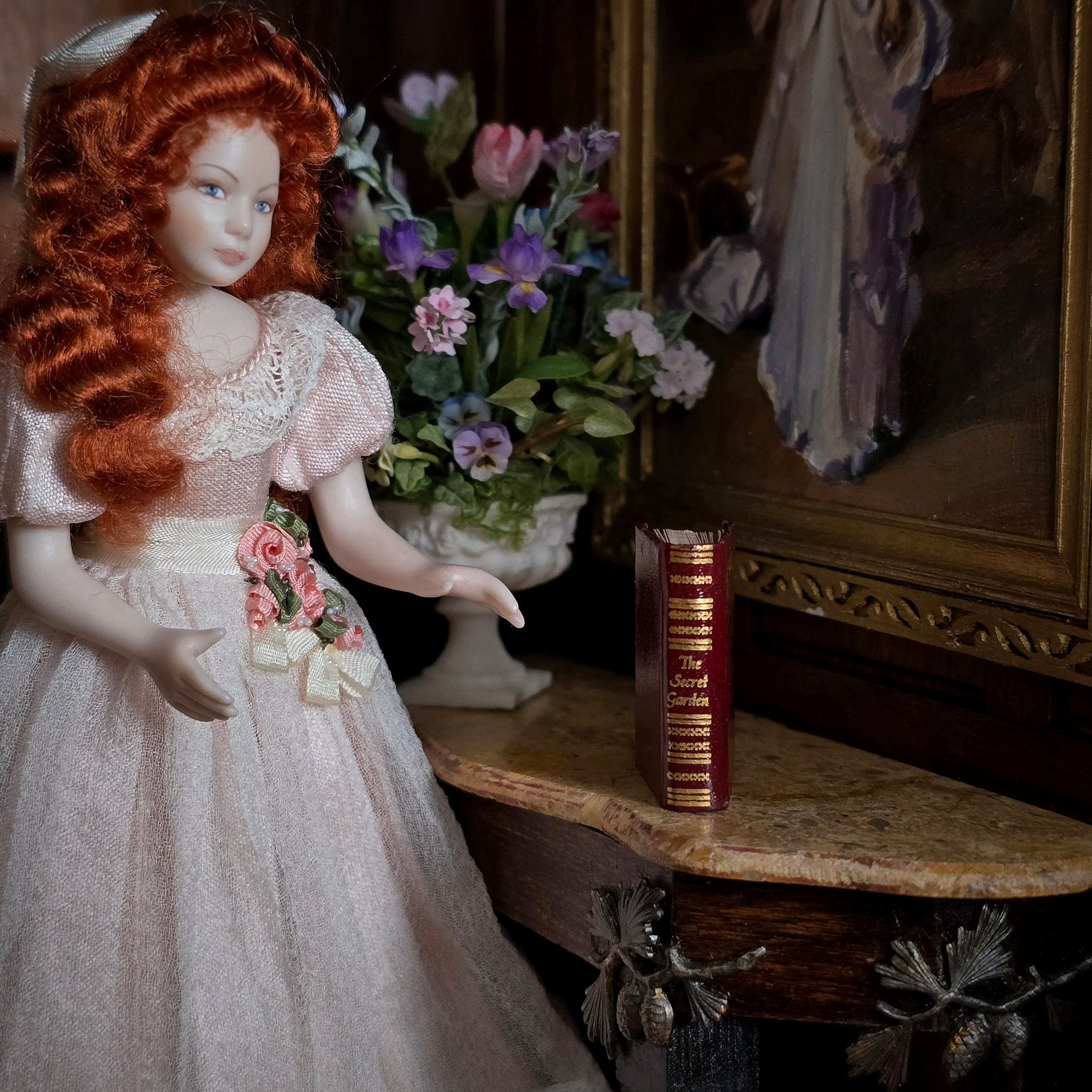 Barbara Raheb "The Secret Garden" 1990 Readable Miniature Book