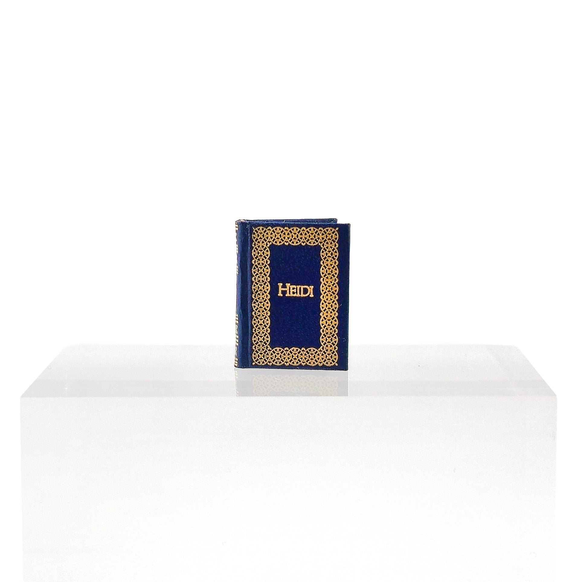 IGMA Artist Barbara Raheb "Heidi" Readable Miniature Book 1990