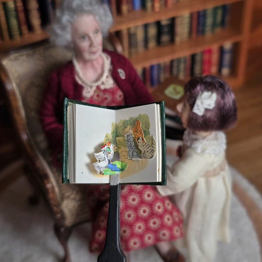 VERY RARE Barbara Raheb "Tom Kitten" Pop-Up Book Beatrix Potter Miniature Book #450