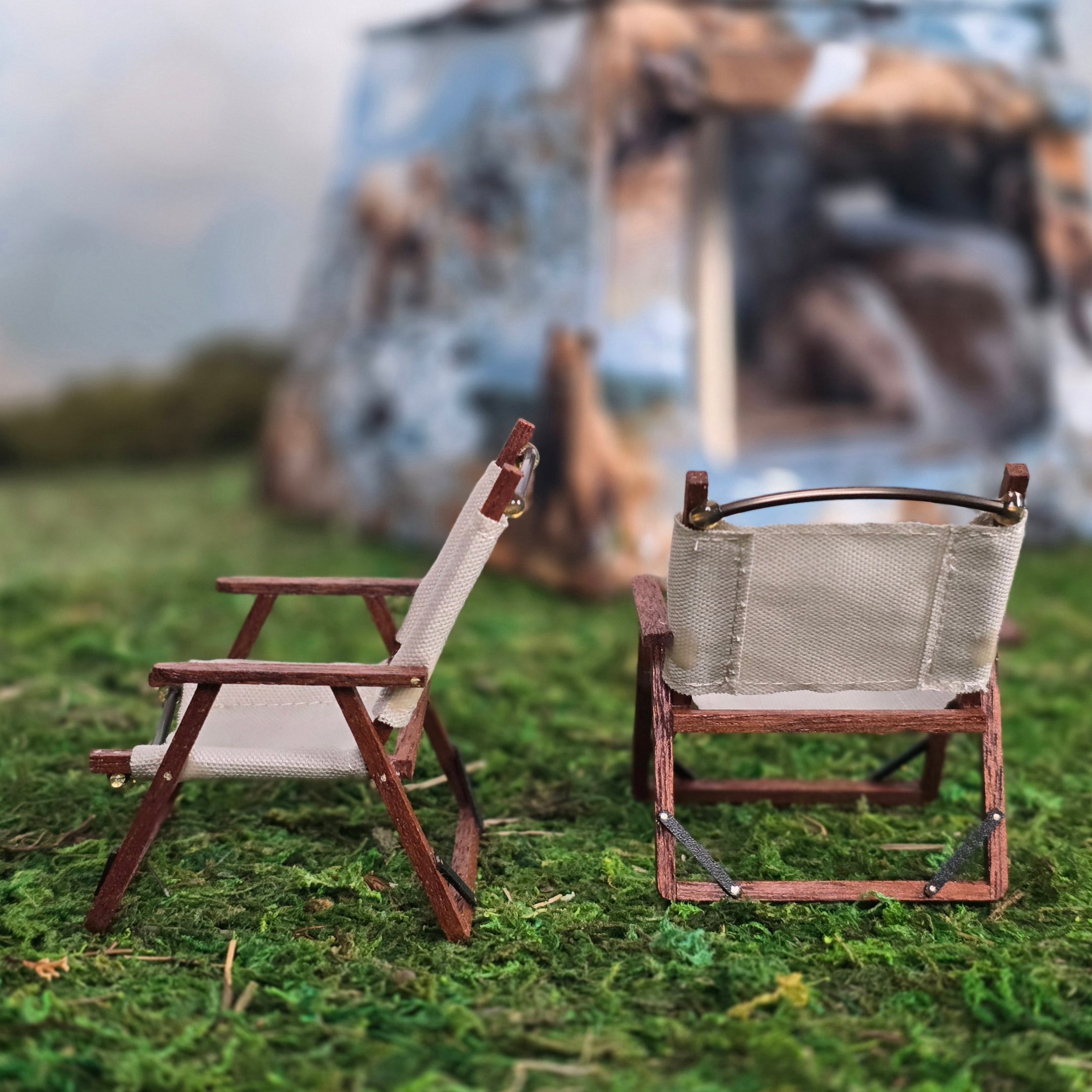 Bonnie Fake Outdoor Camping Chairs Pair #1 of 2 Dollhouse Miniatures