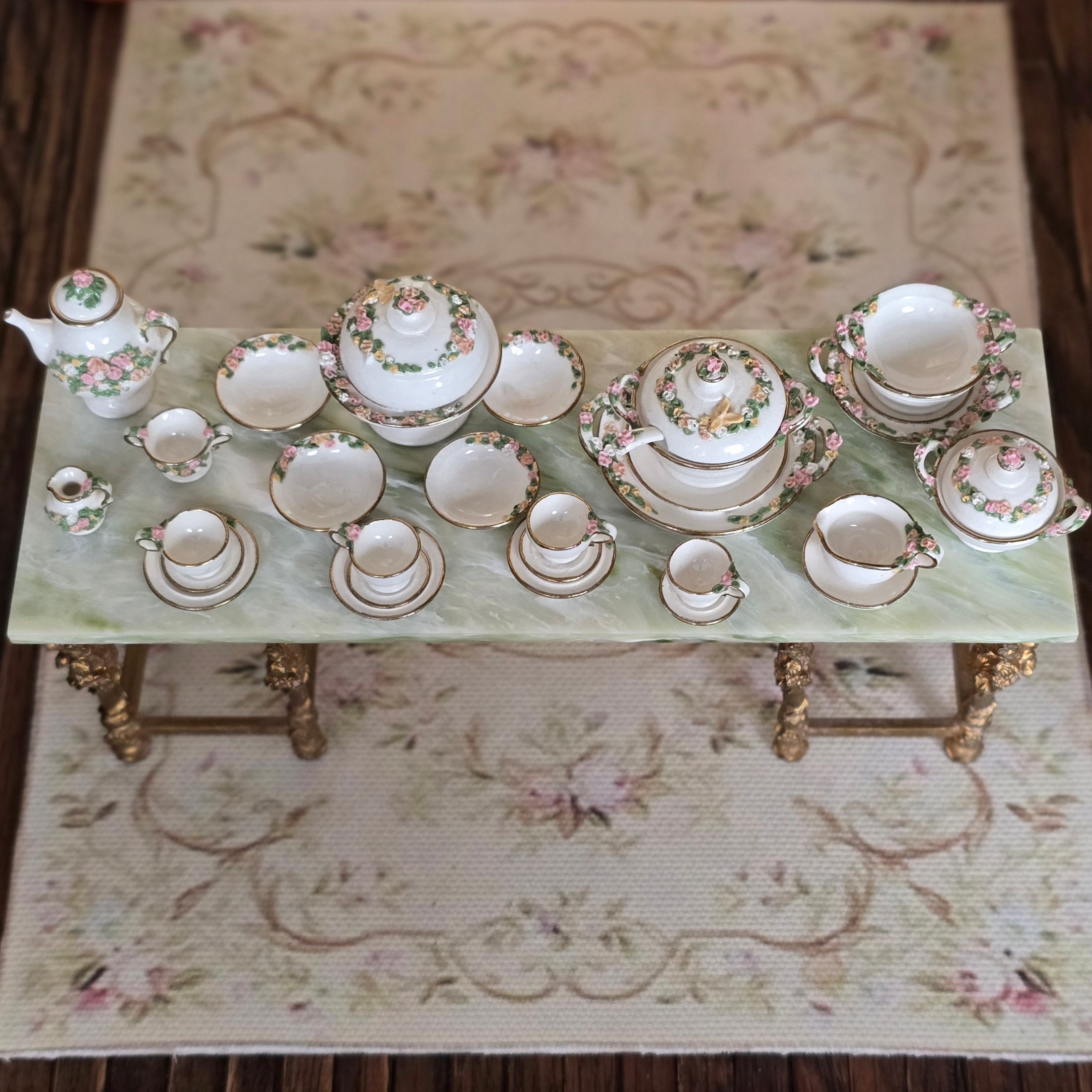 RARE Gudrun Kolenda 21-Piece Floral Porcelain Dinner & Tea Service