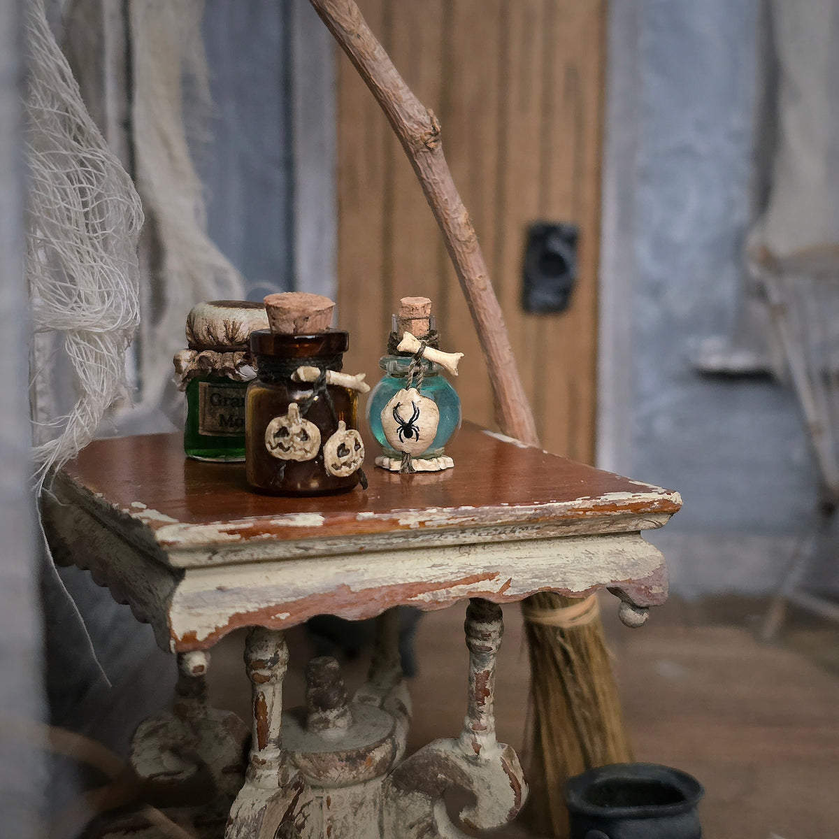 Georgia Marfels Spooky Apothecary Jars Dollhouse Miniatures
