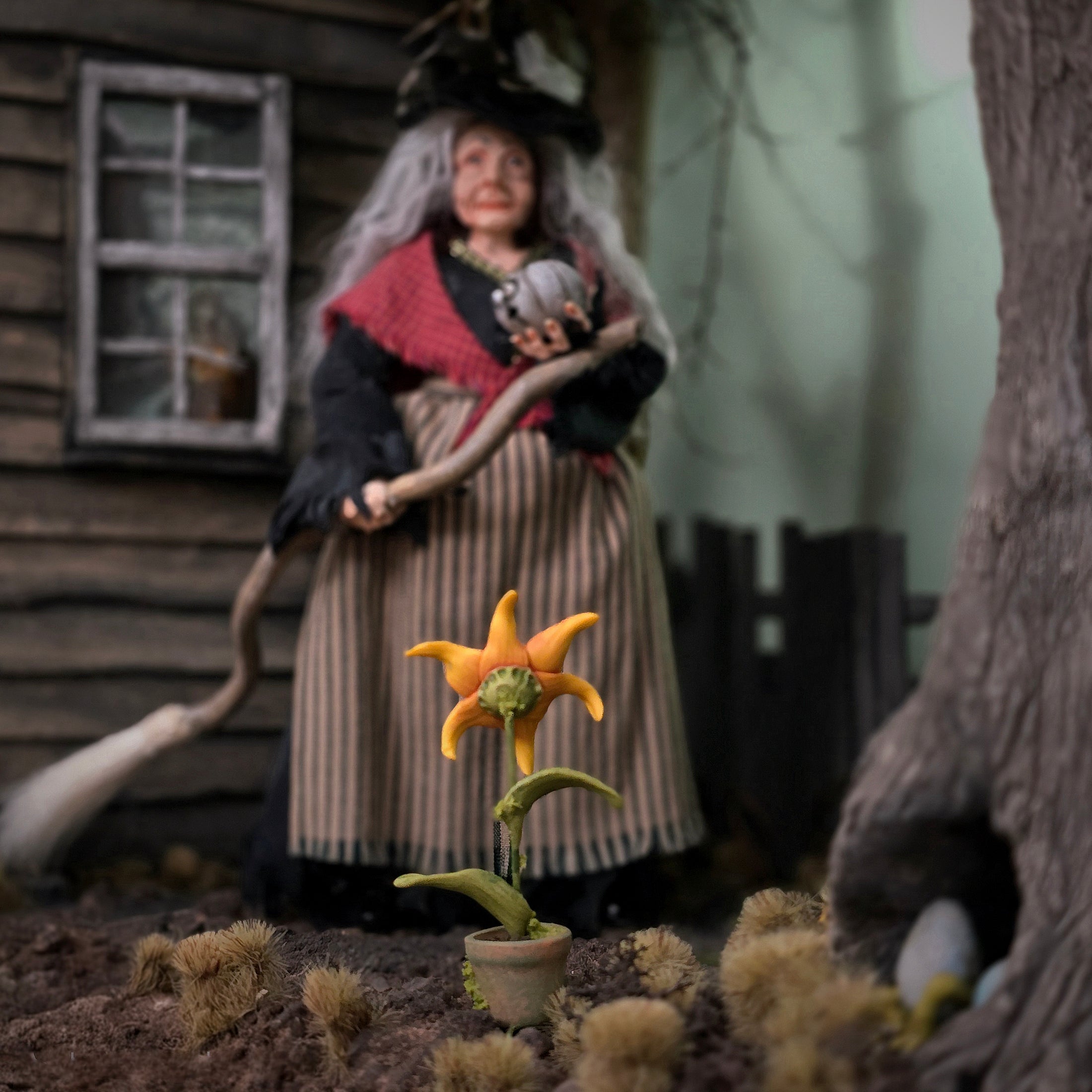 Georgia Marfels Orange Potted Tiger Lily Cat Flower Dollhouse Miniature