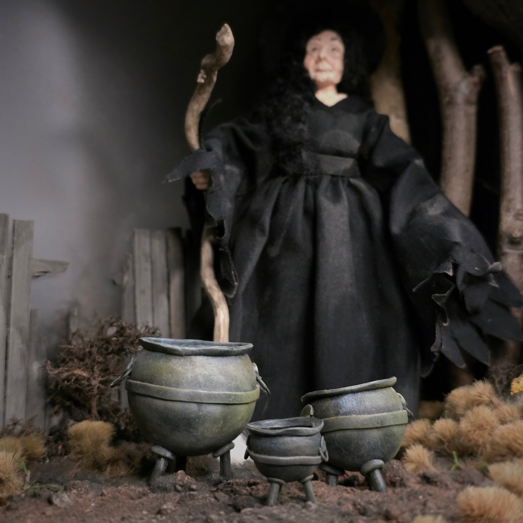 Georgia Marfels Hand-Sculpted Witch's Cauldron Set in 1:12 Scale