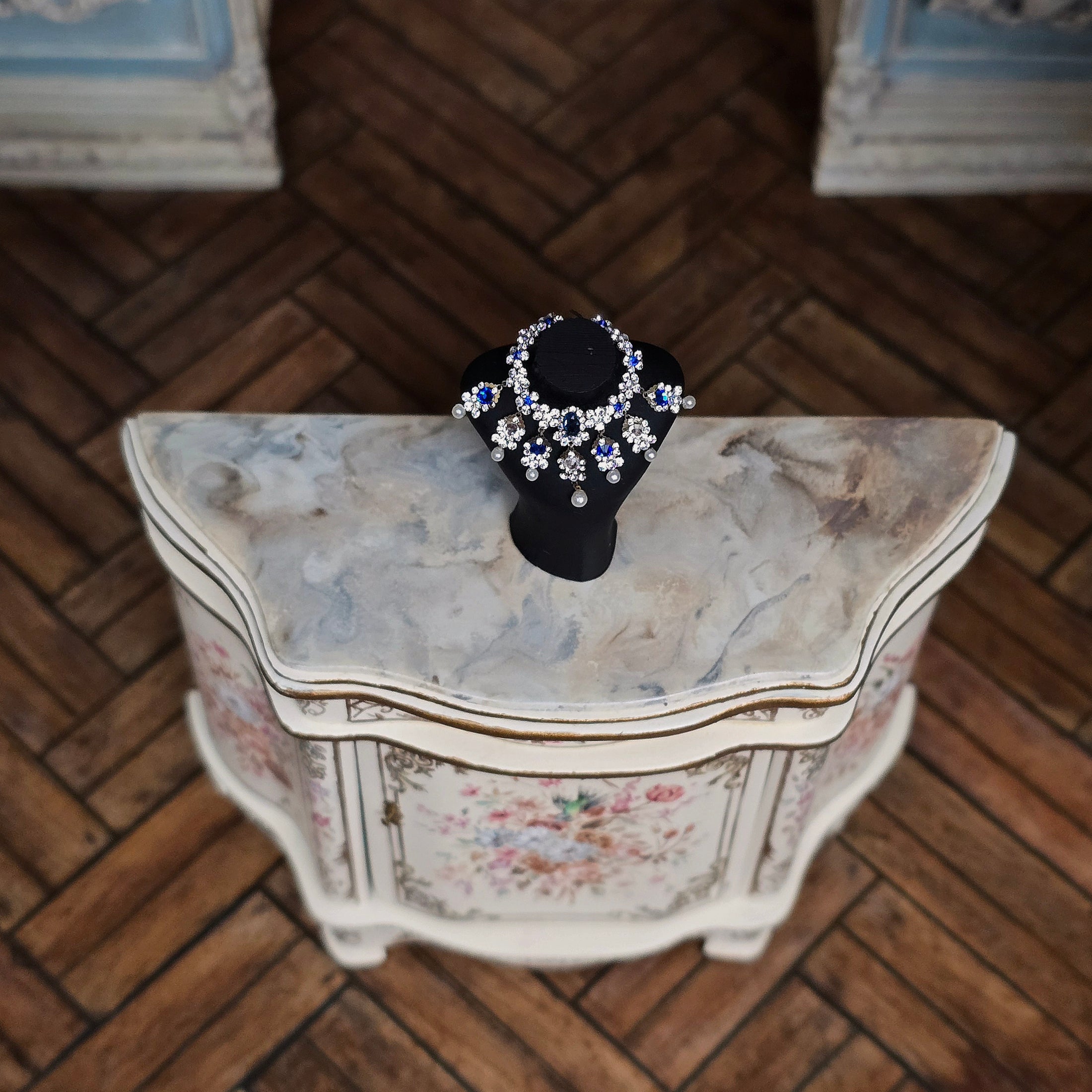 Sun Lemmens Sapphire Blue Rhinestone & Pearl Wearable Necklace