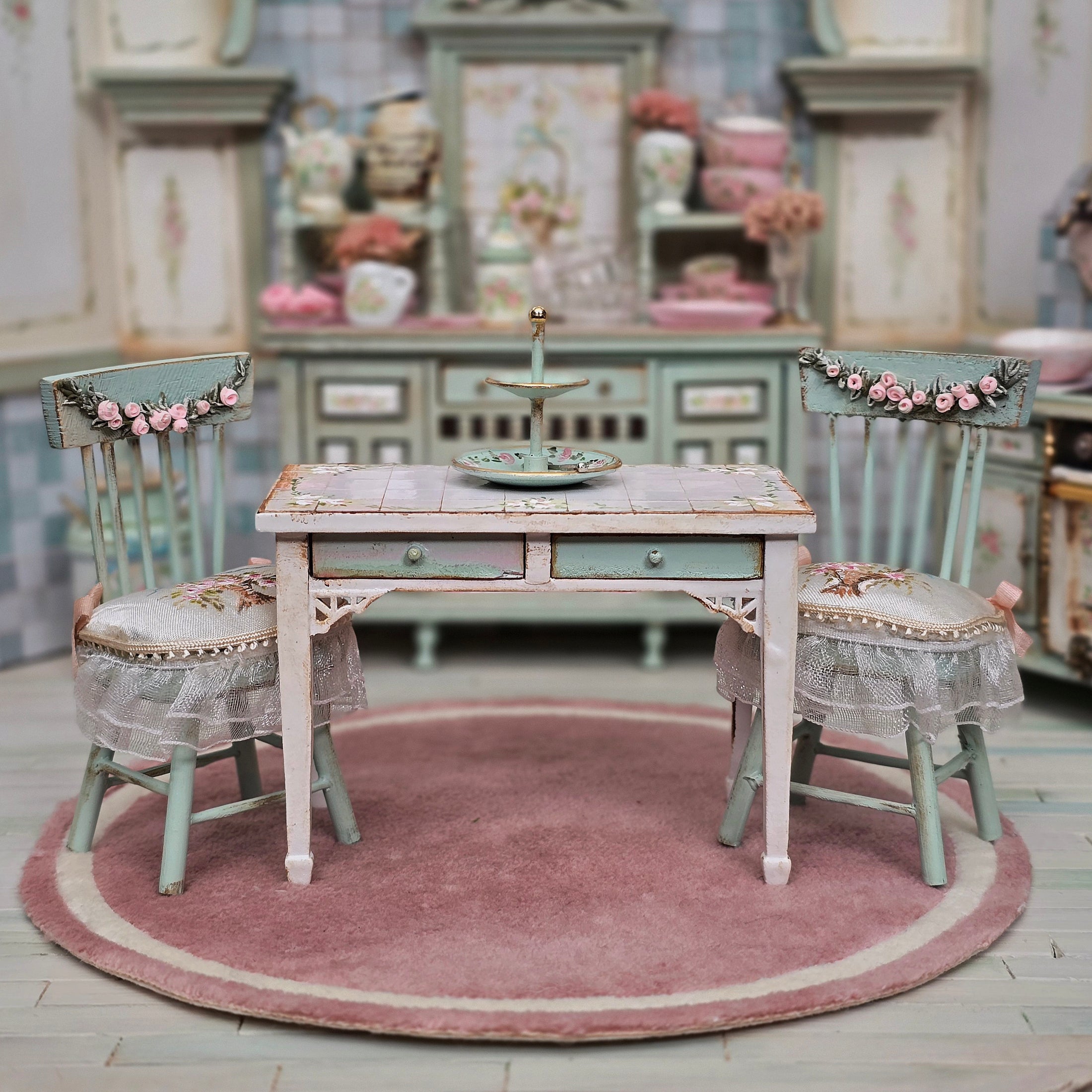 Aida Pravia Hand-Painted Shabby Chic Romantic Kitchen Furniture Set