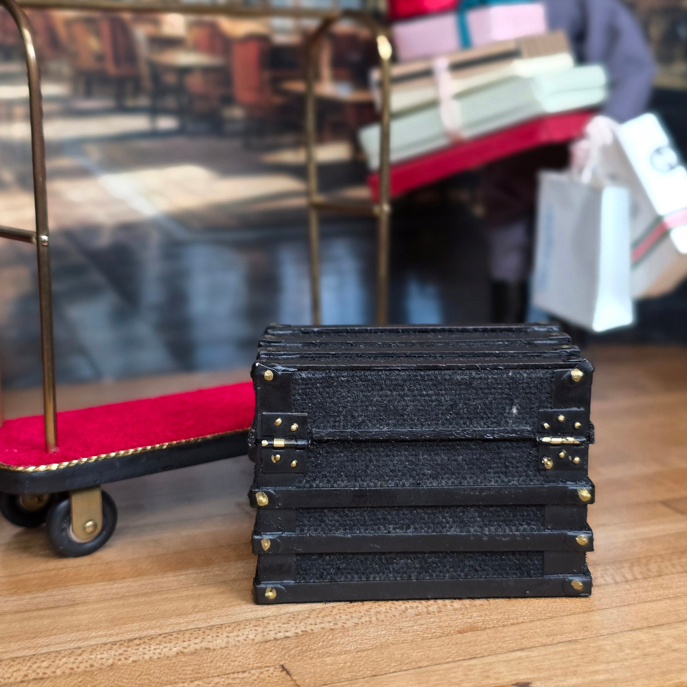 Nancy Summers Vintage Black Miniature Steamer Trunk 1988