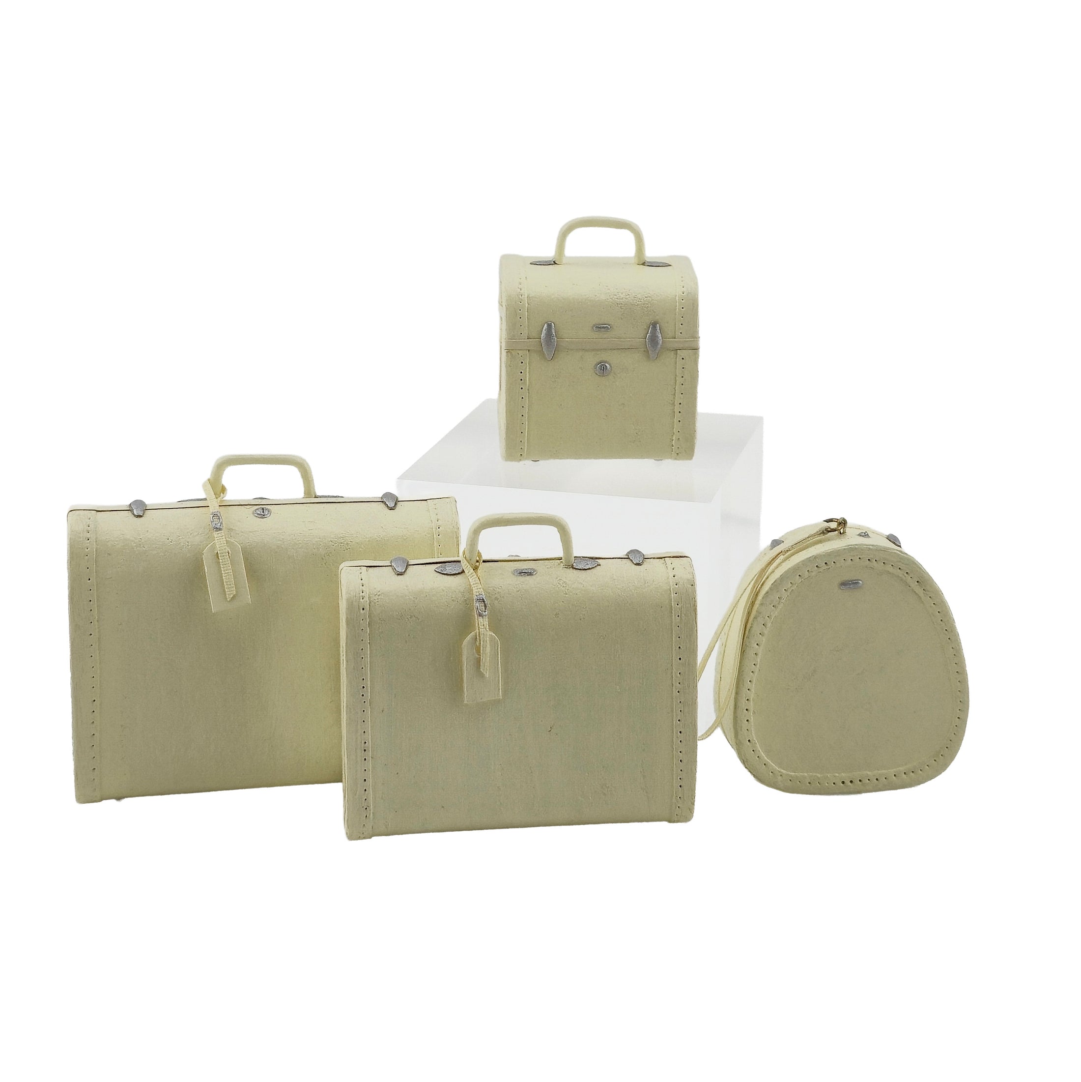 Vintage-Style 4-Piece Cream Luggage Set with Suitcases, Train Case & Hat Box