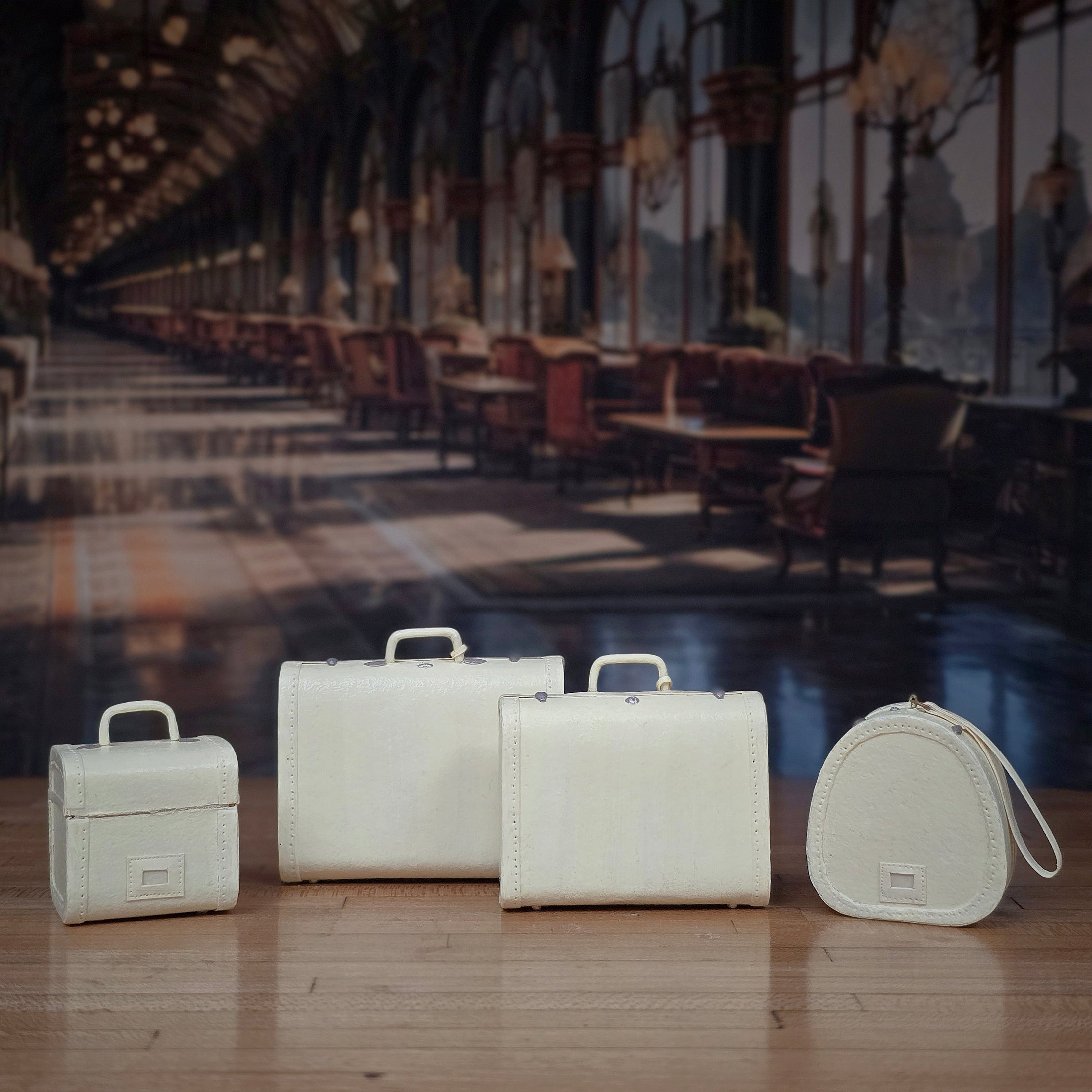 Vintage-Style 4-Piece Cream Luggage Set with Suitcases, Train Case & Hat Box