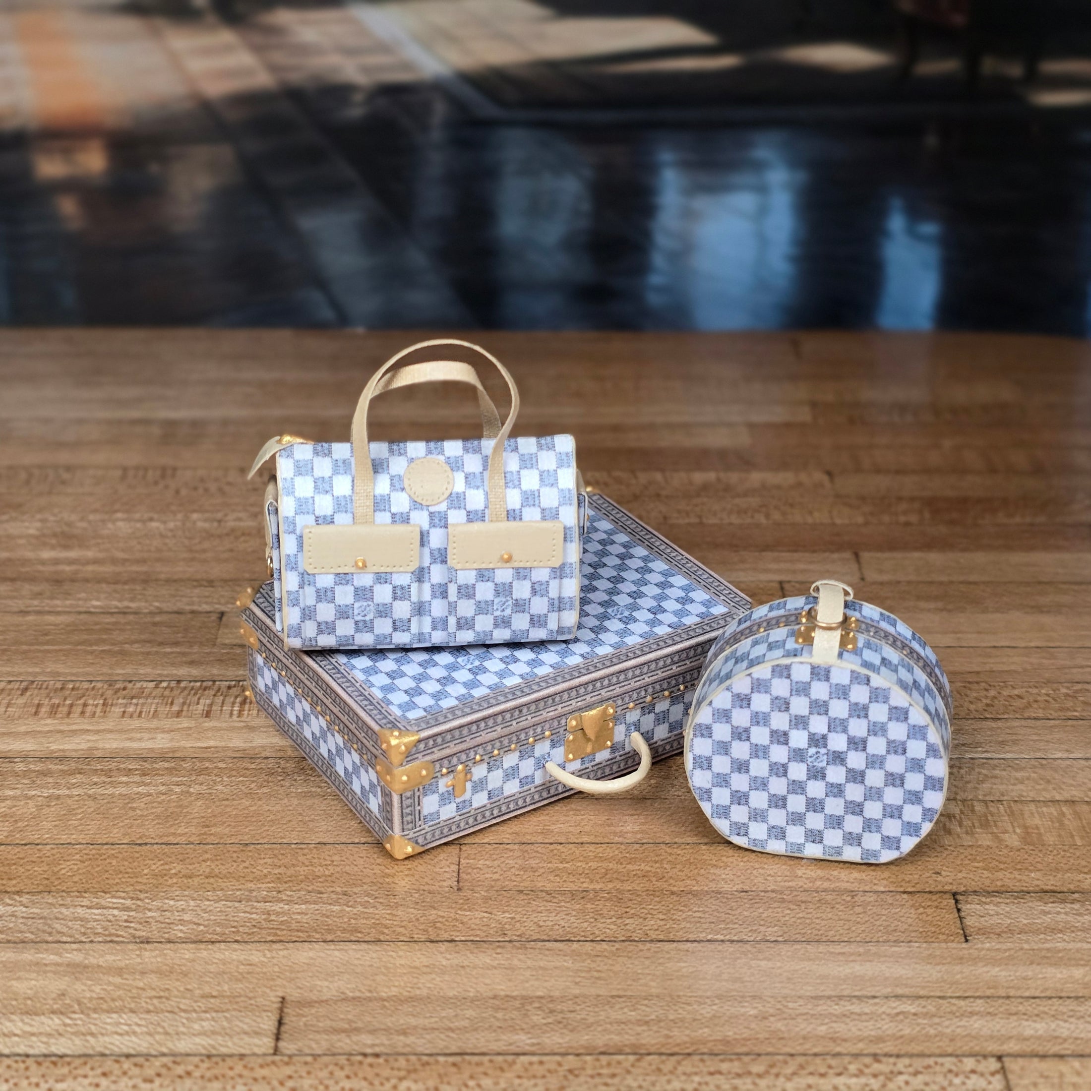 Jilienne Damier Azur-Style Designer Luggage Set with Suitcase & Travel Cases
