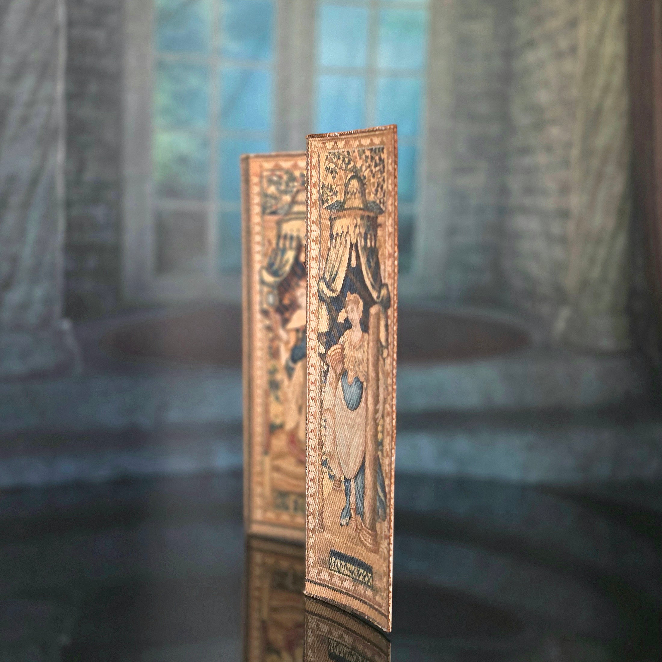 Artisan Printed Four-Panel Dollhouse Screen Antique Style Fabric Room Divider