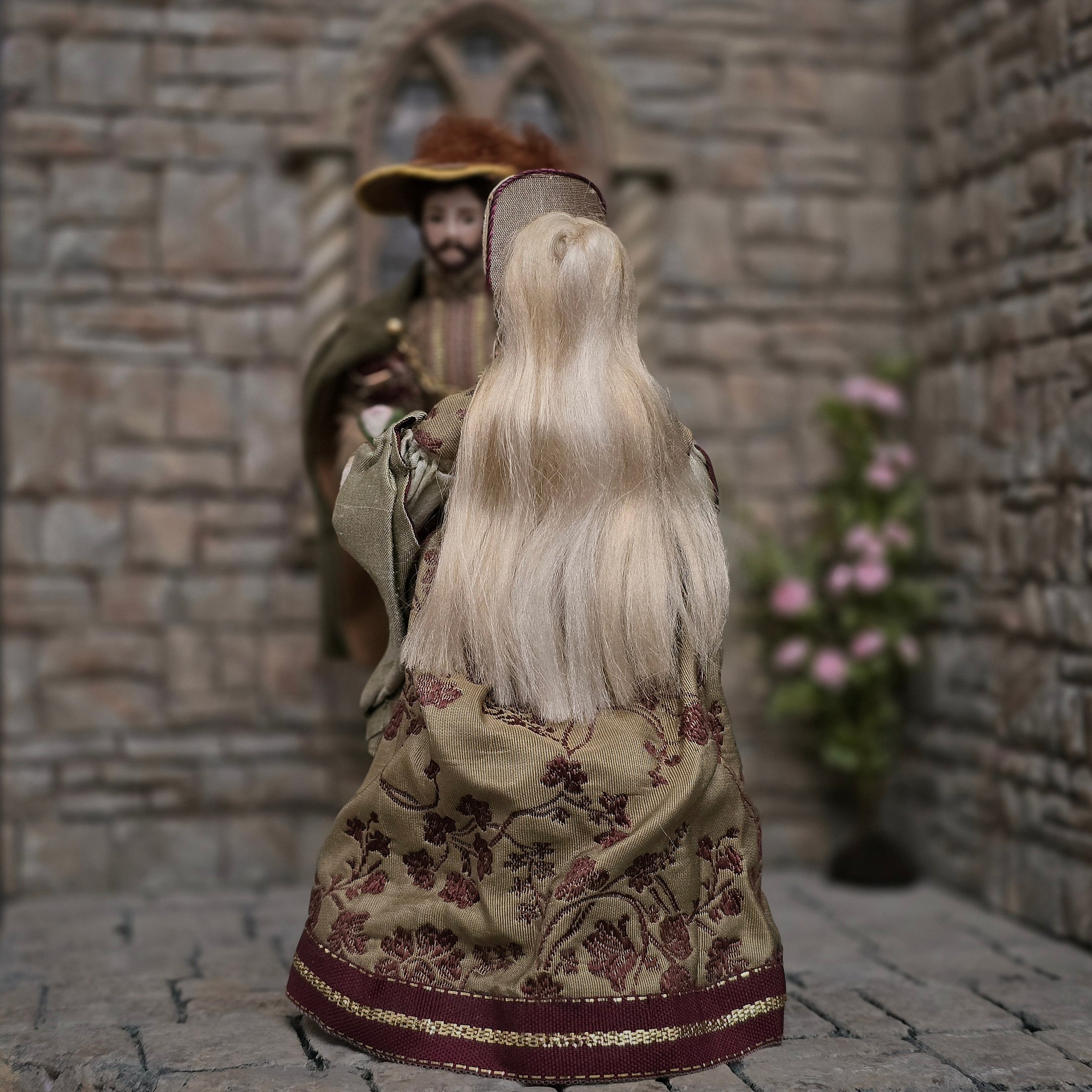 Viola Williams Young Blonde Tudor Lady in Silk Gown with Chatelaine 2003