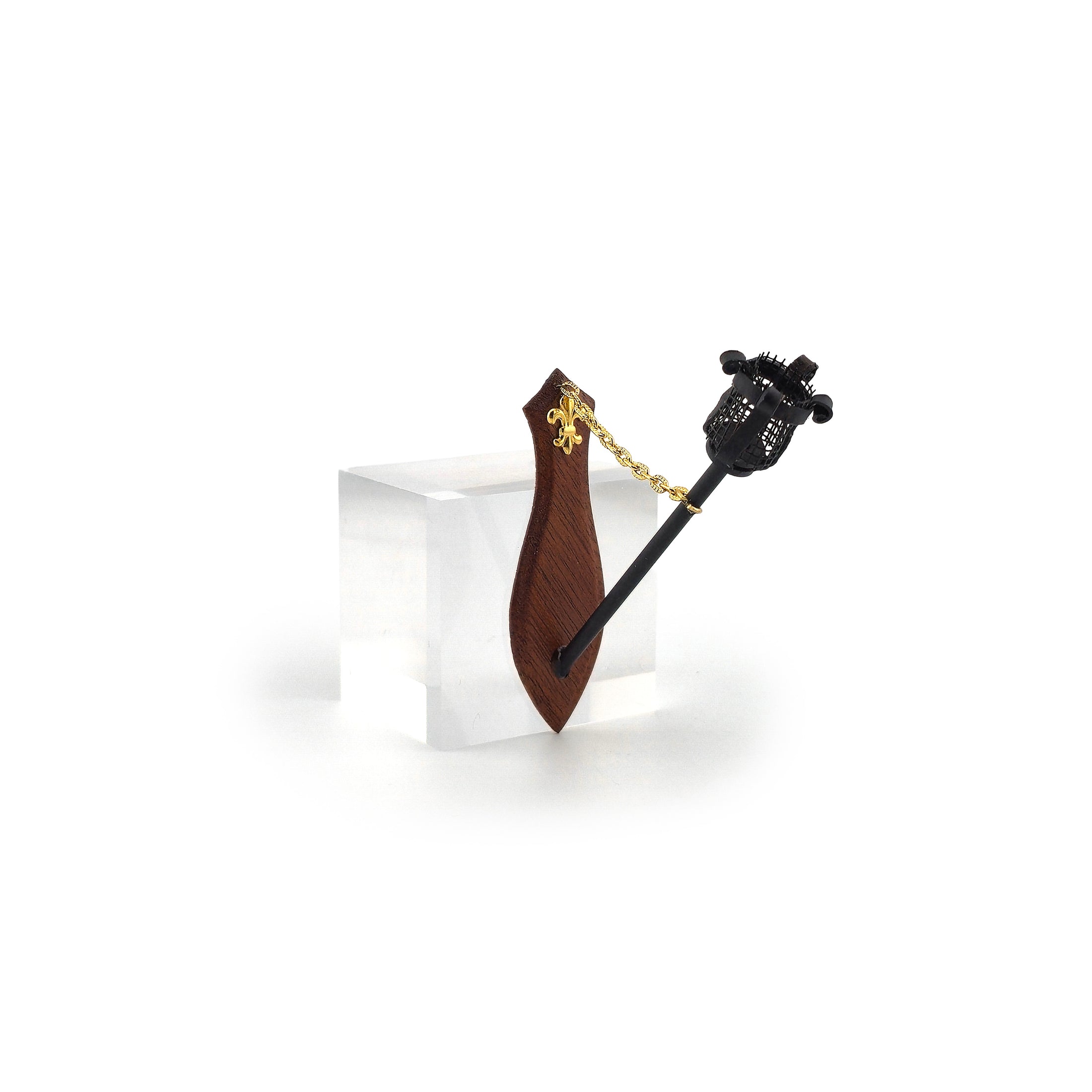 T. Dudley 2003 Tudor Medieval Wall Torch Sconce with Fleur-de-Lis 1:12 Scale
