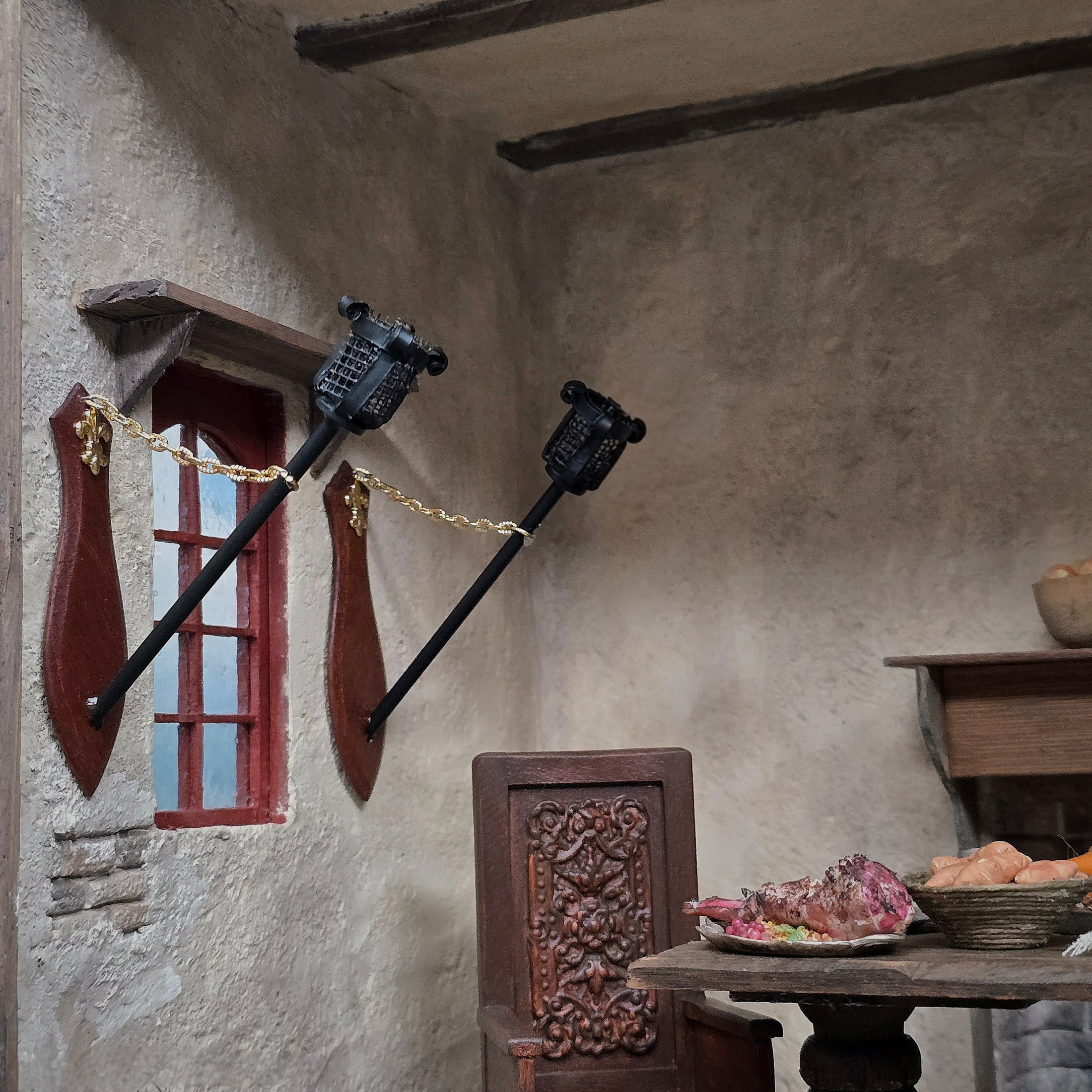 T. Dudley 2003 Tudor Medieval Wall Torch Sconce with Fleur-de-Lis 1:12 Scale