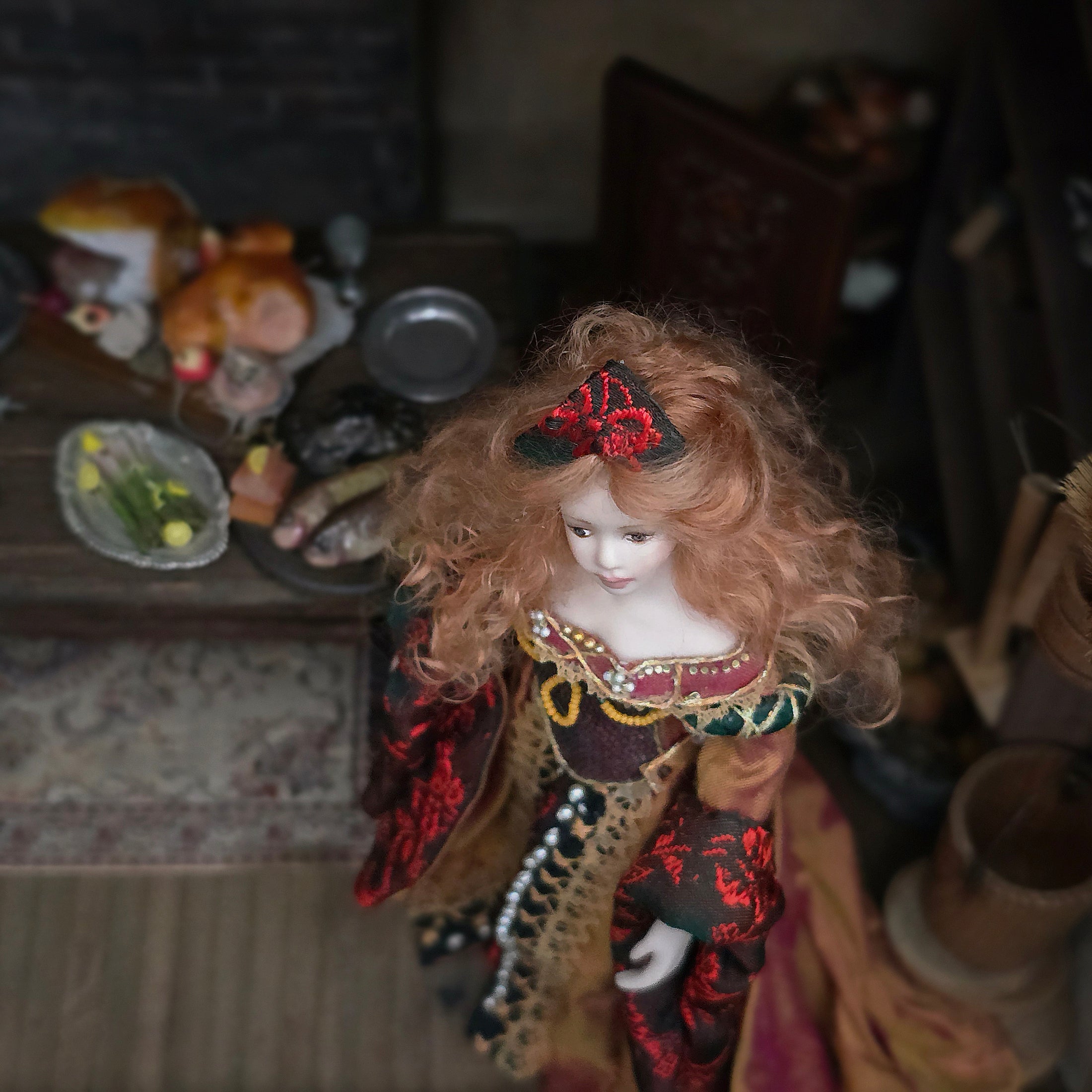 Debbie Vanstone Blonde “Lady Eden” Tudor Lady Doll in Silk Costume 1:12 Scale