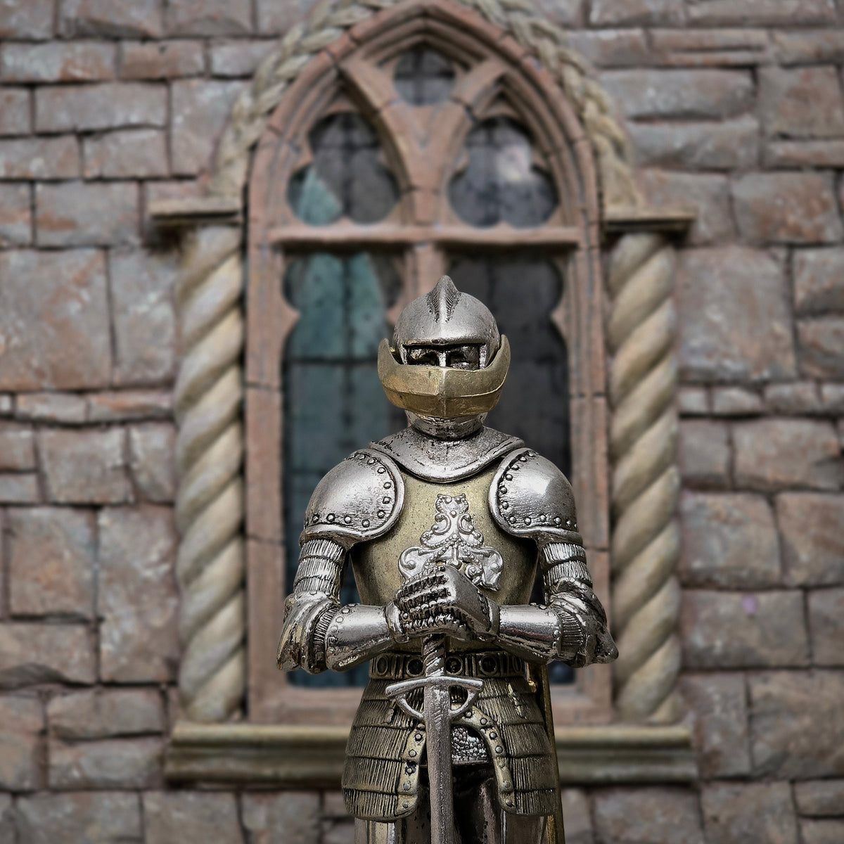 Tudor Knight #1 in Full Metal Armor with Sword & Wood Display Base 1:12 Scale