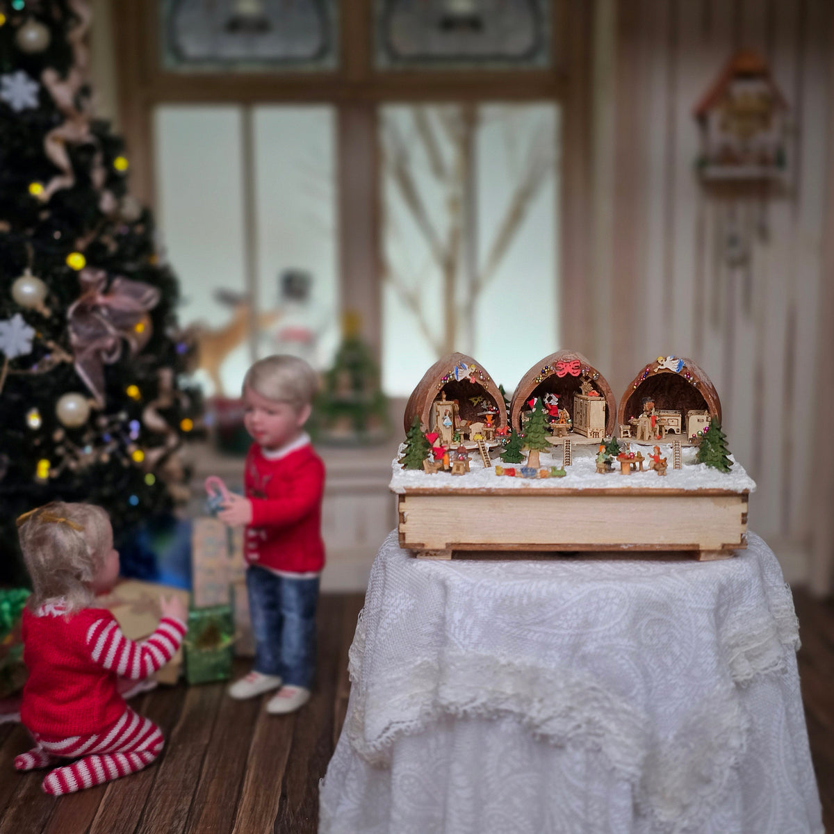 Volker Arnold Illuminated Walnut Shell Christmas Town Workshop Diorama 1:144