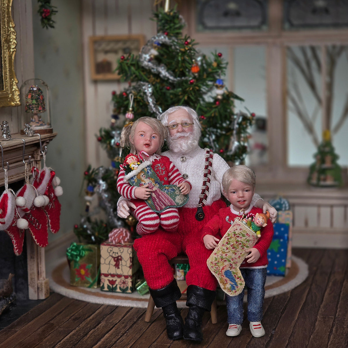 Julie Campbell OOAK Santa Making a Wooden Nativity with Chair & Worktable IGMA Doll